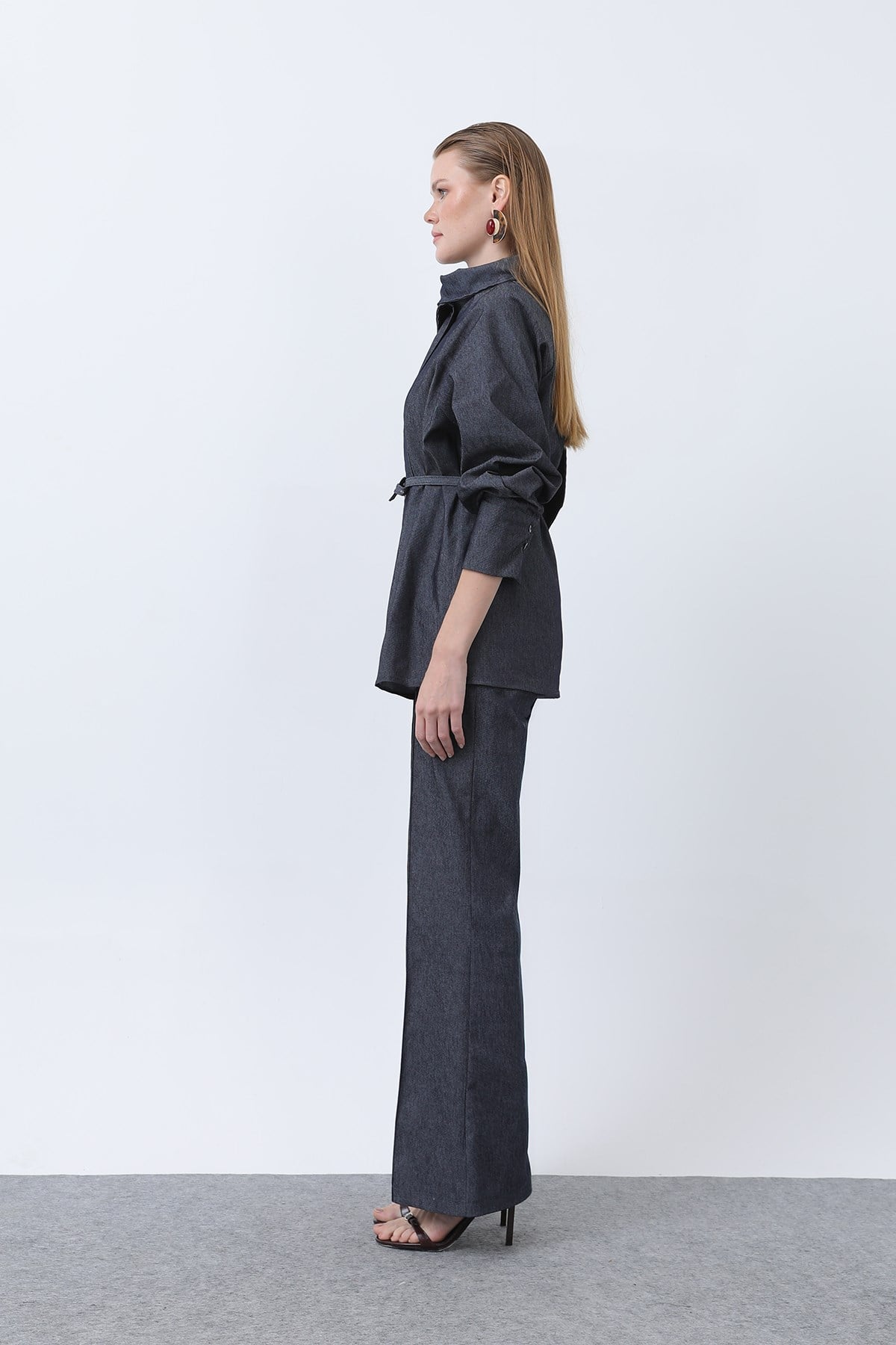 Kadın Kruvaze Yaka Kemer Detaylı Pantolonlu Denim Takım - 20652TKS - Lacivert İkili Takımlar Loreen 