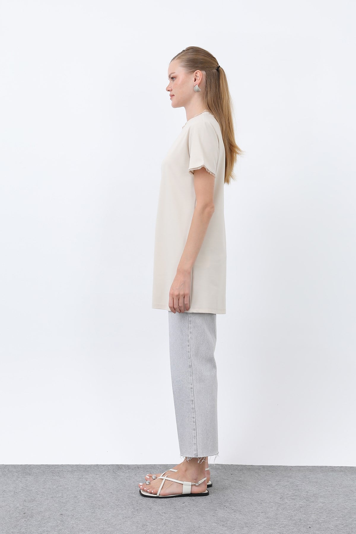 Kadın Minimalist Ribana Detaylı Basic T-Shirt-40013TSH - Bej Tshirt Puane 