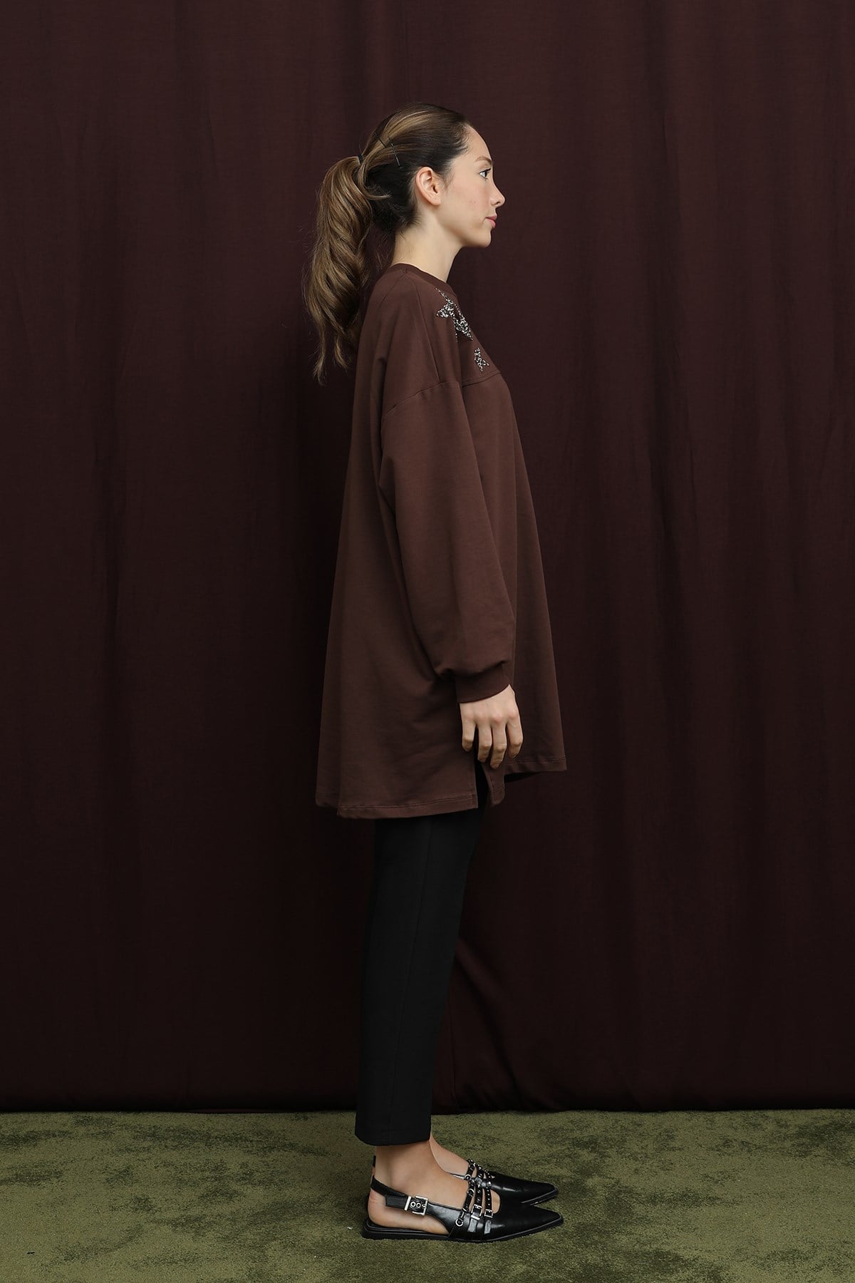 Kadın Yıldız Detaylı Basic Tunik - 10736TUN - Kahverengi Tunik Puane 