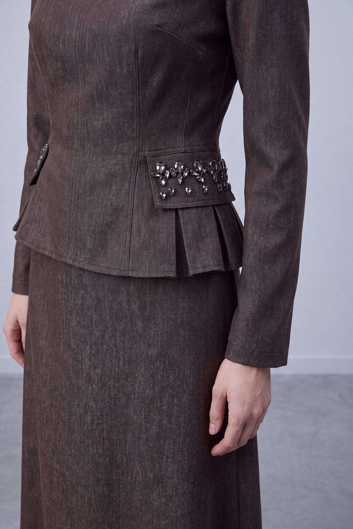 Taş Cep Detaylı Peplum Bluz Etek Denim Takım Kahverengi İkili Takımlar Soul 