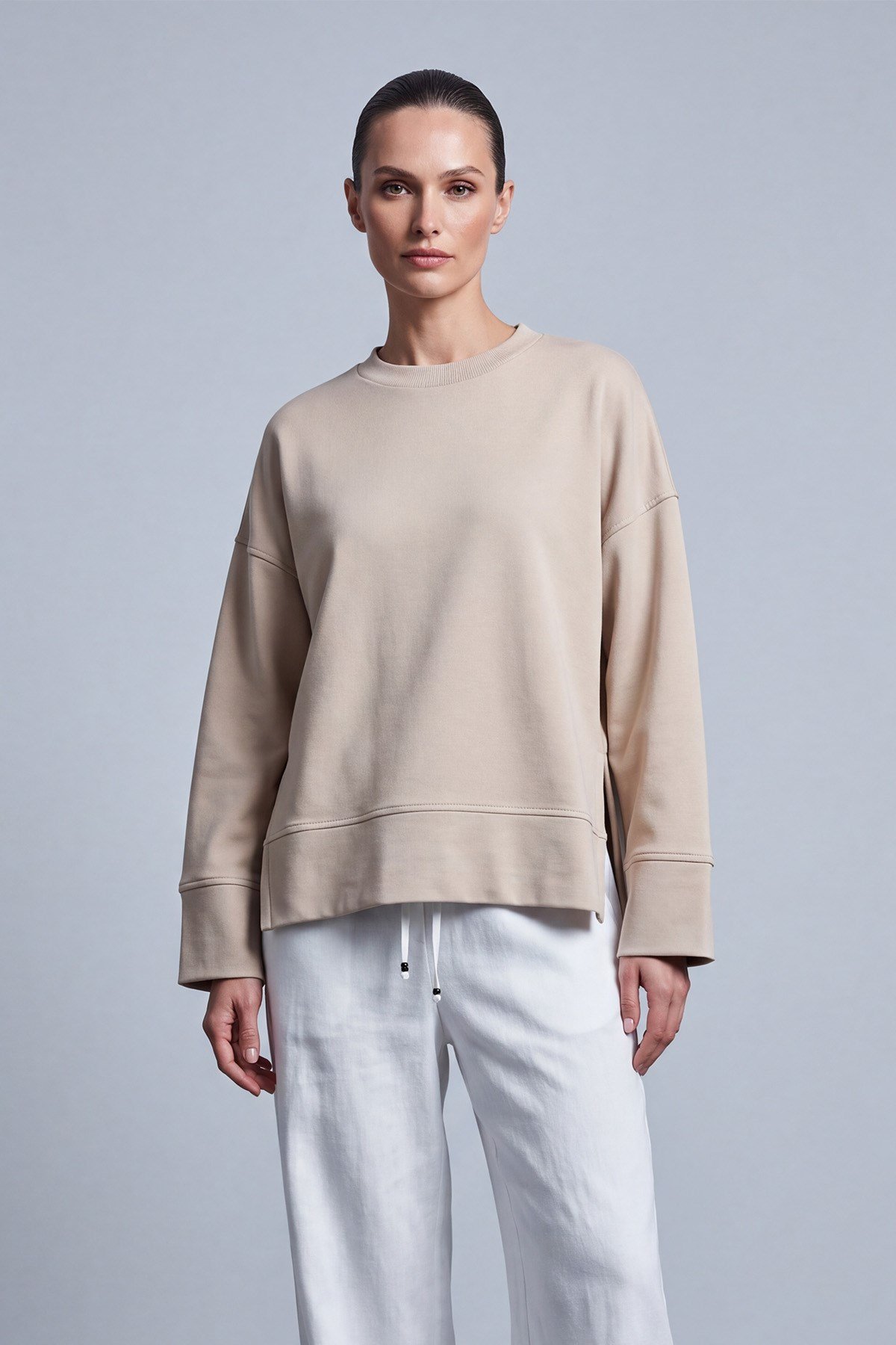 Yırtmaçlı Yuvarlak Yaka Sweatshirt - Koyu Bej Bluz Soul 