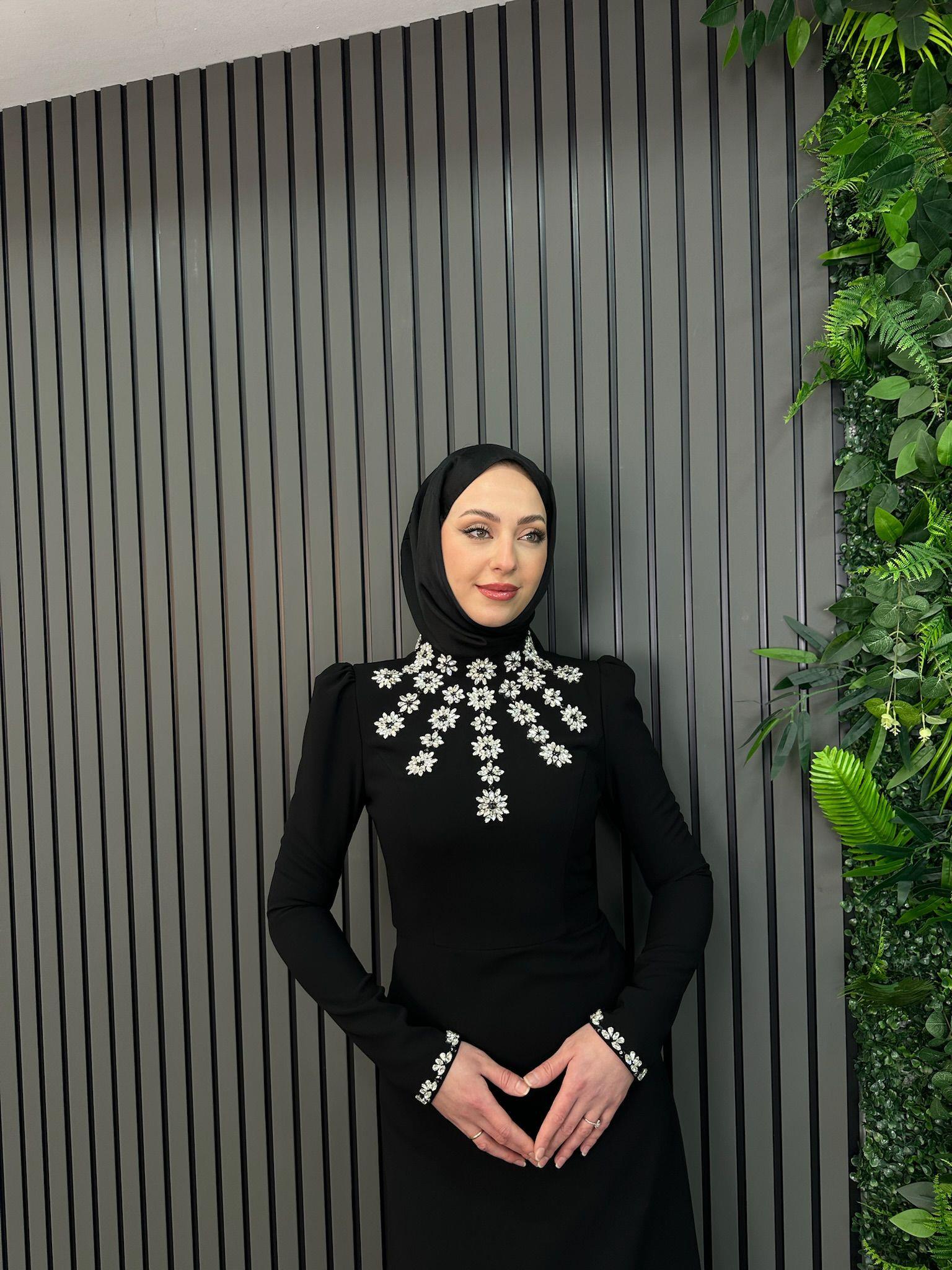 Abiye
 Gülşen Abiye Siyah