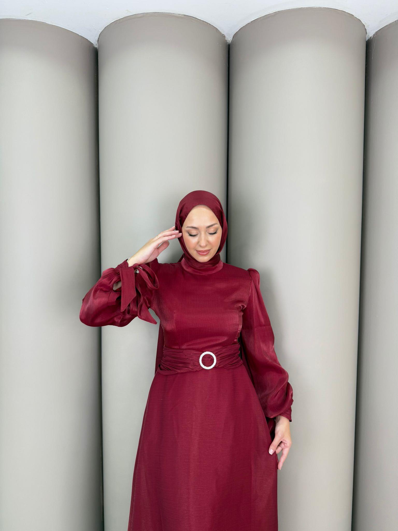 Abiye
Adale Abiye Bordo