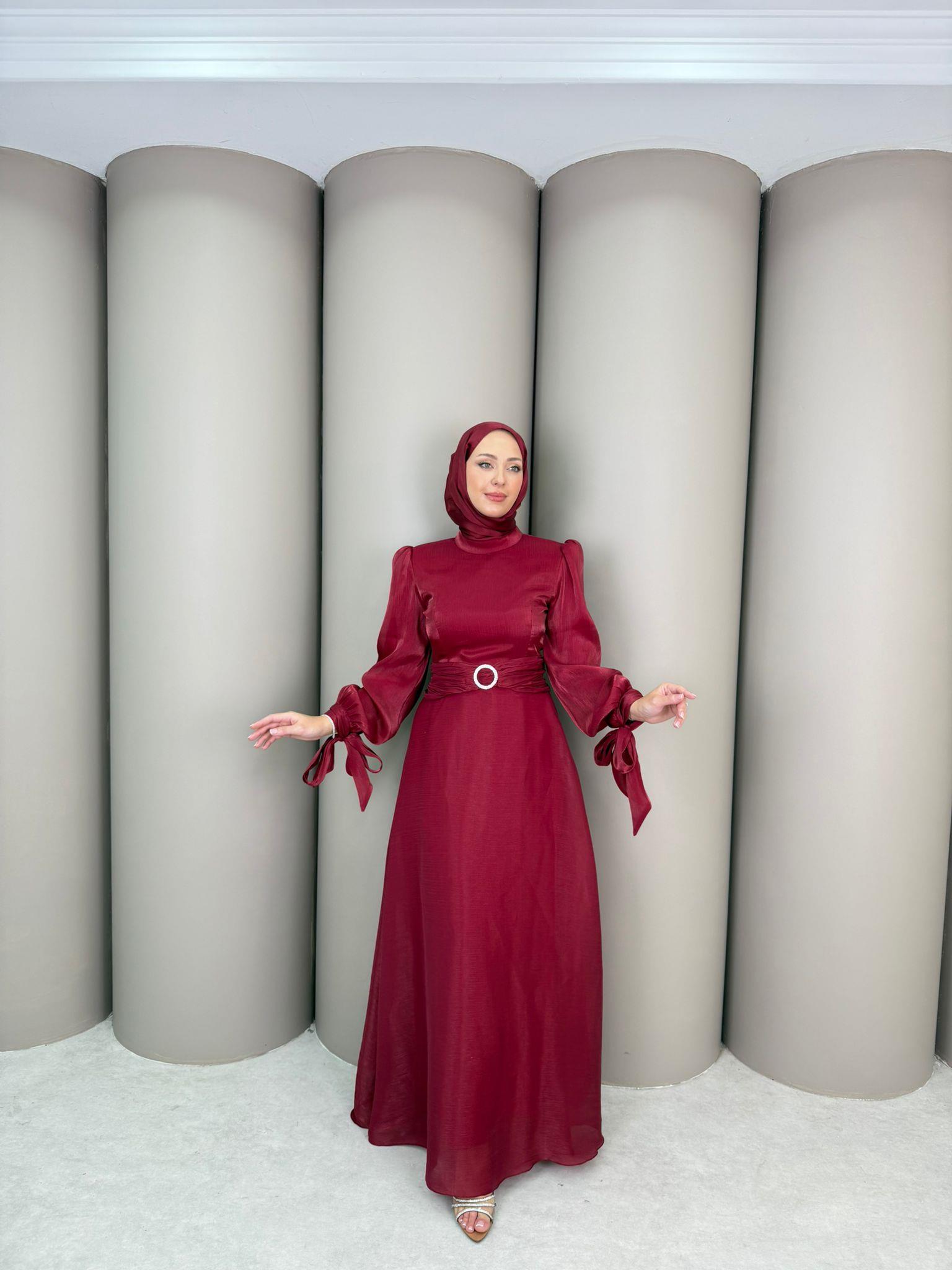 Abiye
Adale Abiye Bordo