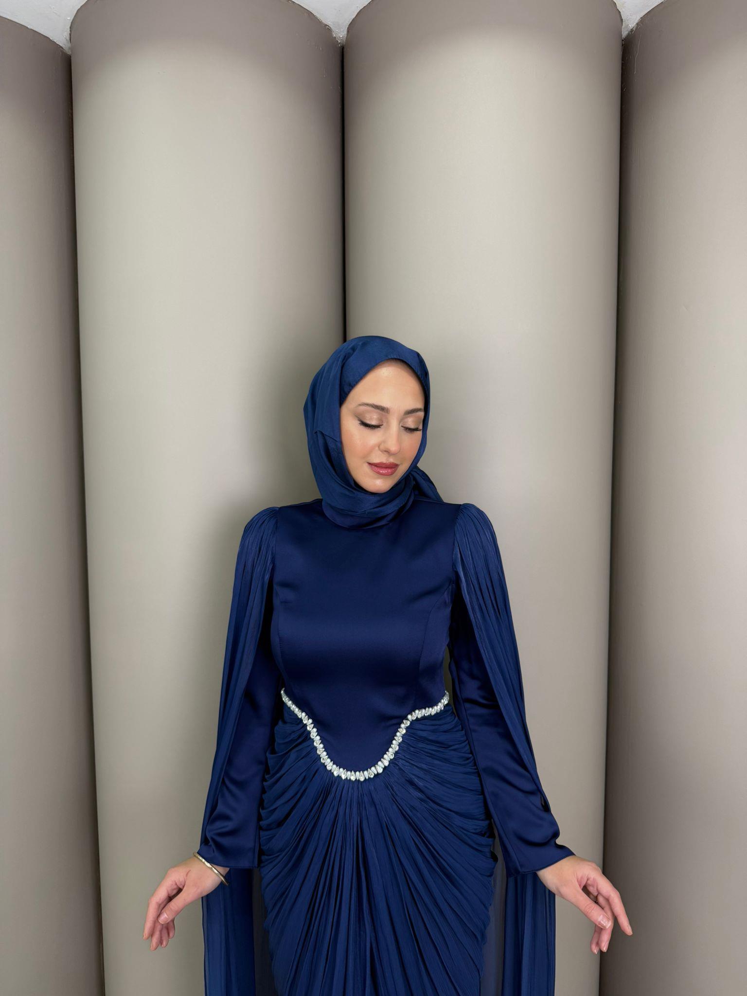 Abiye
Aura Abiye Lacivert