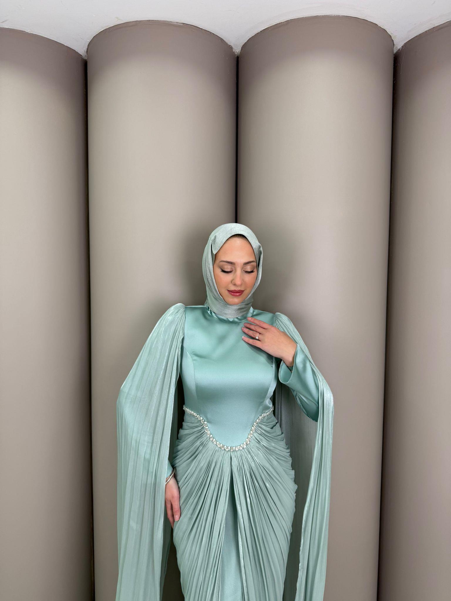 Abiye
Aura Abiye Mint Yeşil