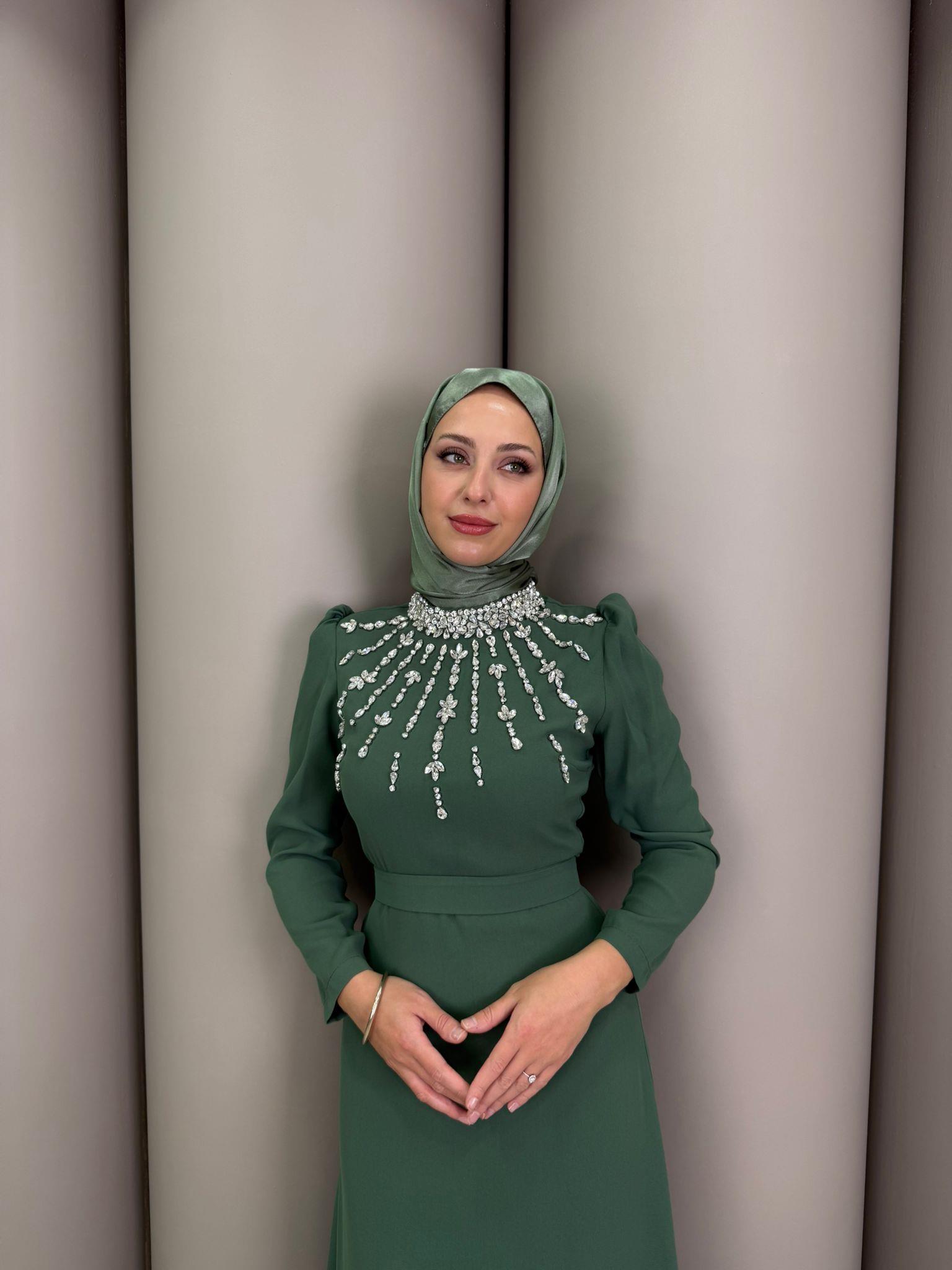 Abiye
Ayliz Abiye Çağla Yeşil