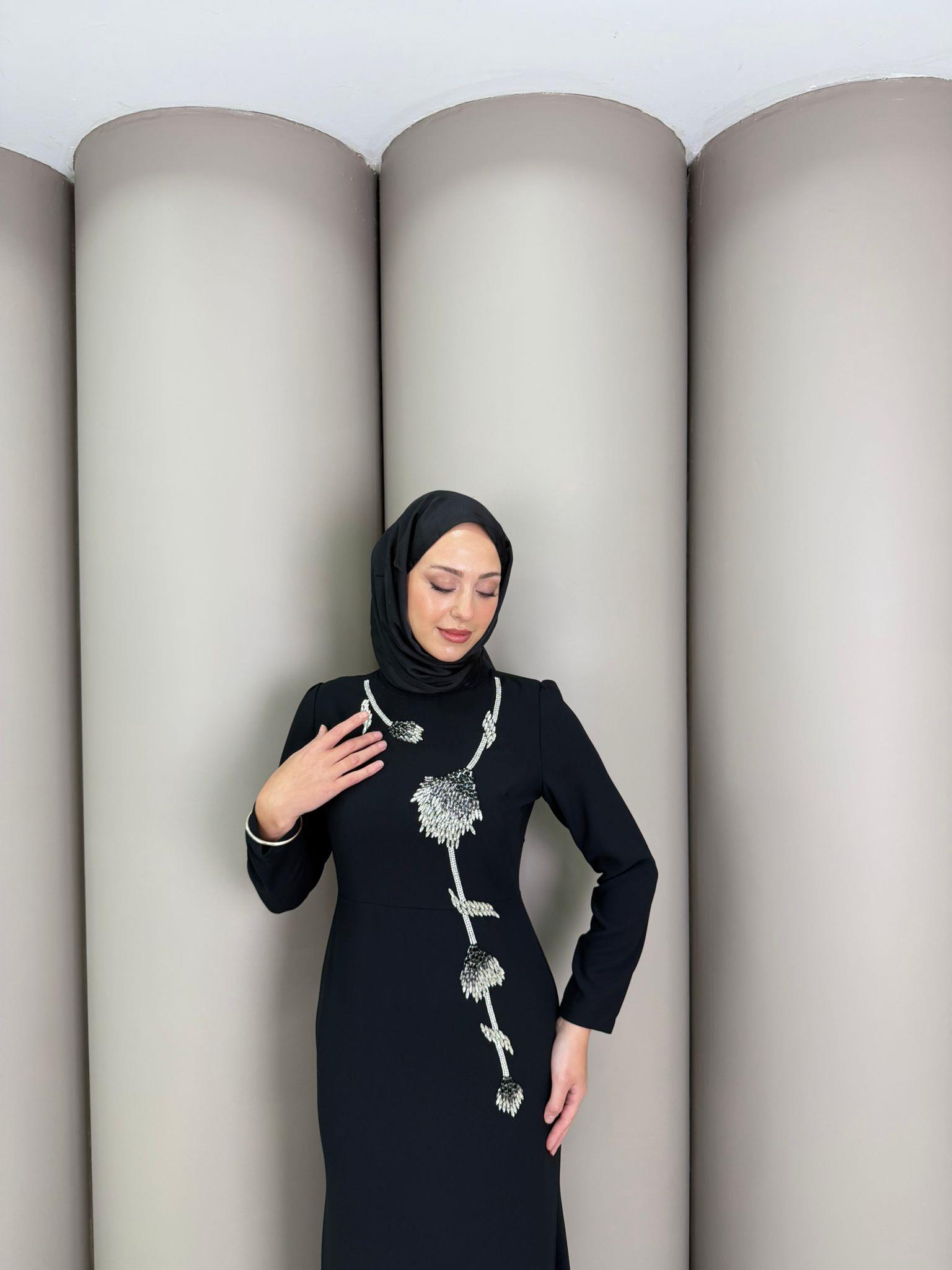 Abiye
Belin Abiye Siyah