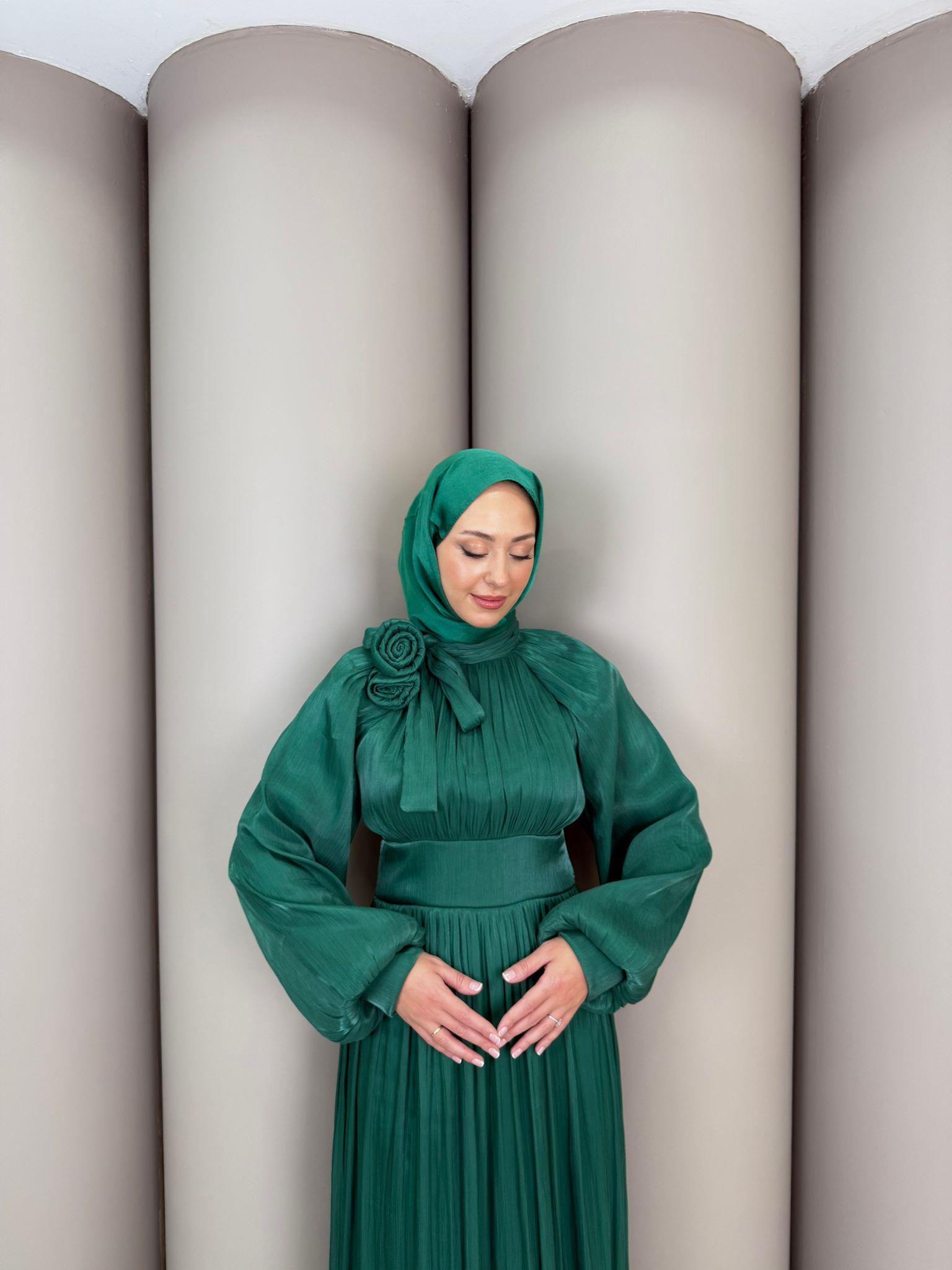 Abiye
Bella Abiye Zümrüt