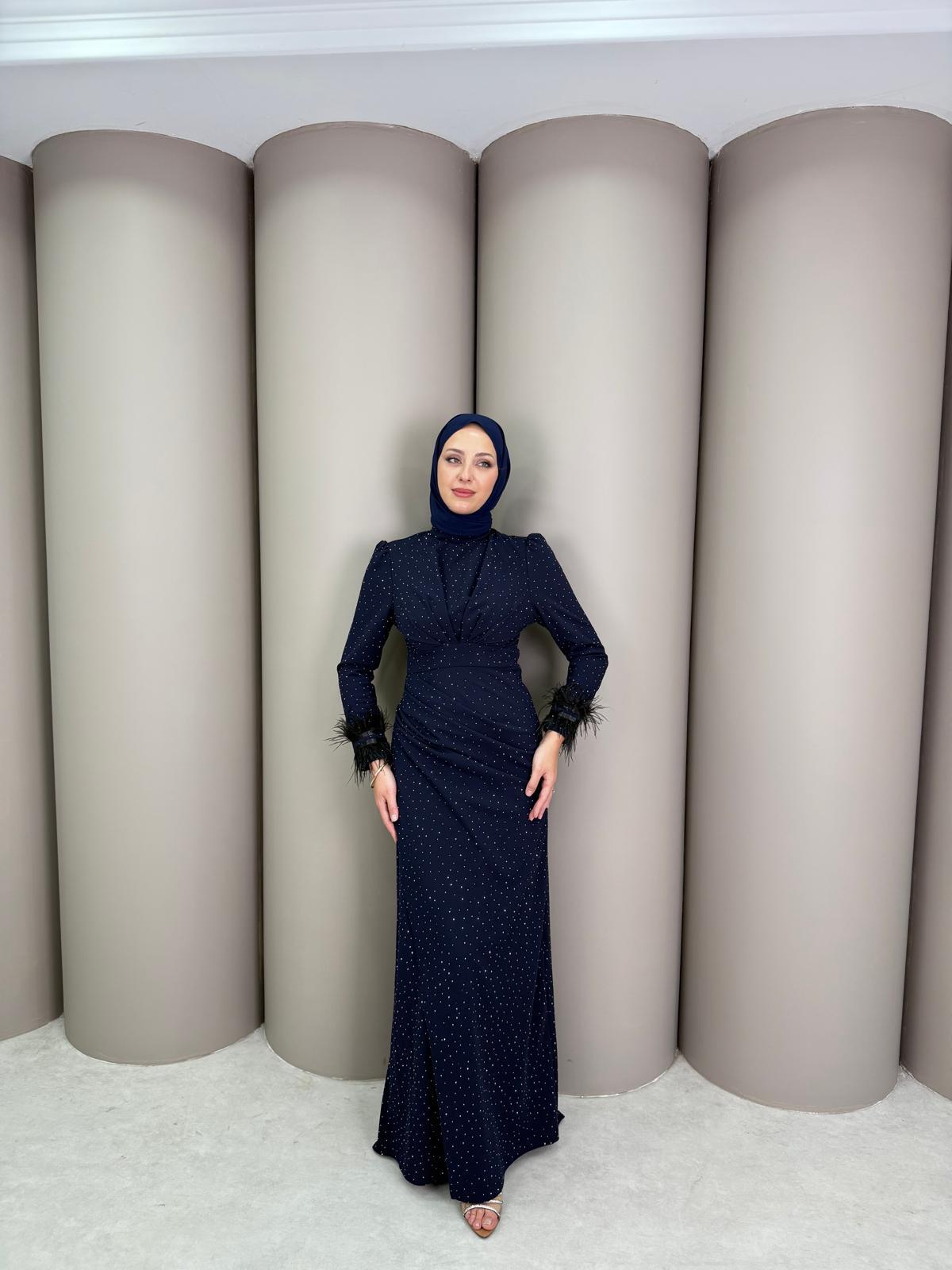 Abiye
Beste Abiye Lacivert