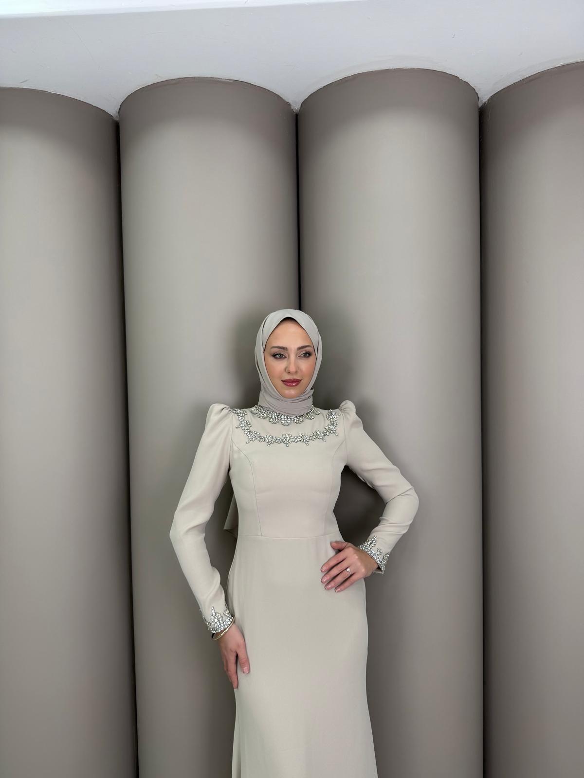 Abiye
Billur Abiye Taş