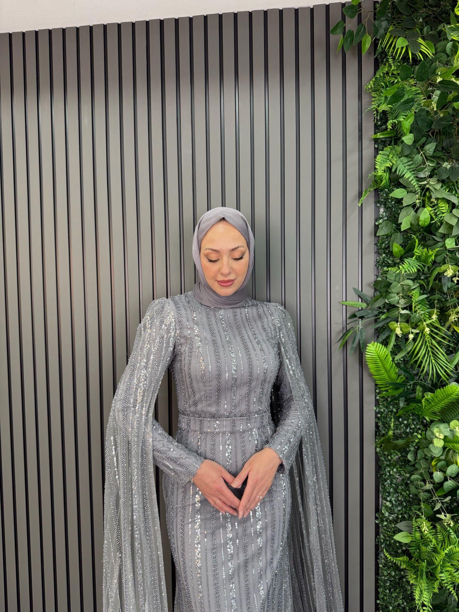 Abiye
Dore Abiye Gri