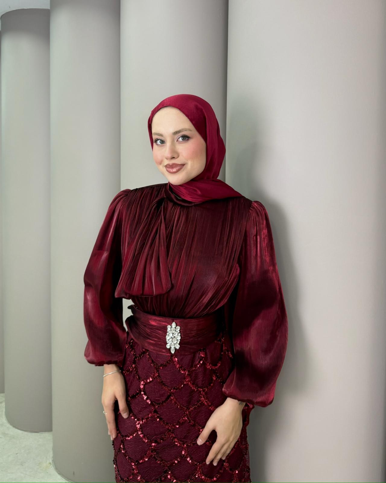 Abiye
Duygu Abiye Bordo 