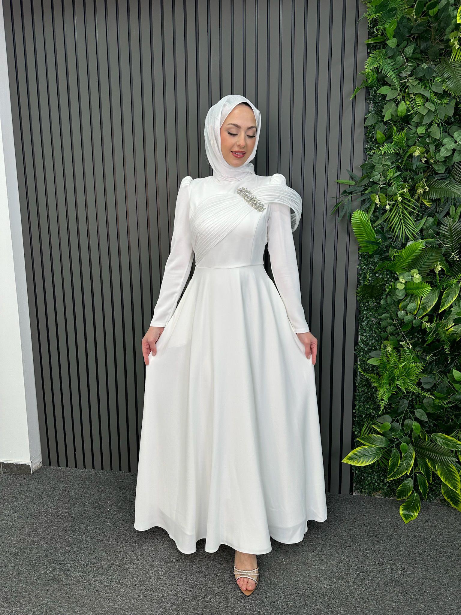 Abiye
Elegance Abiye Beyaz