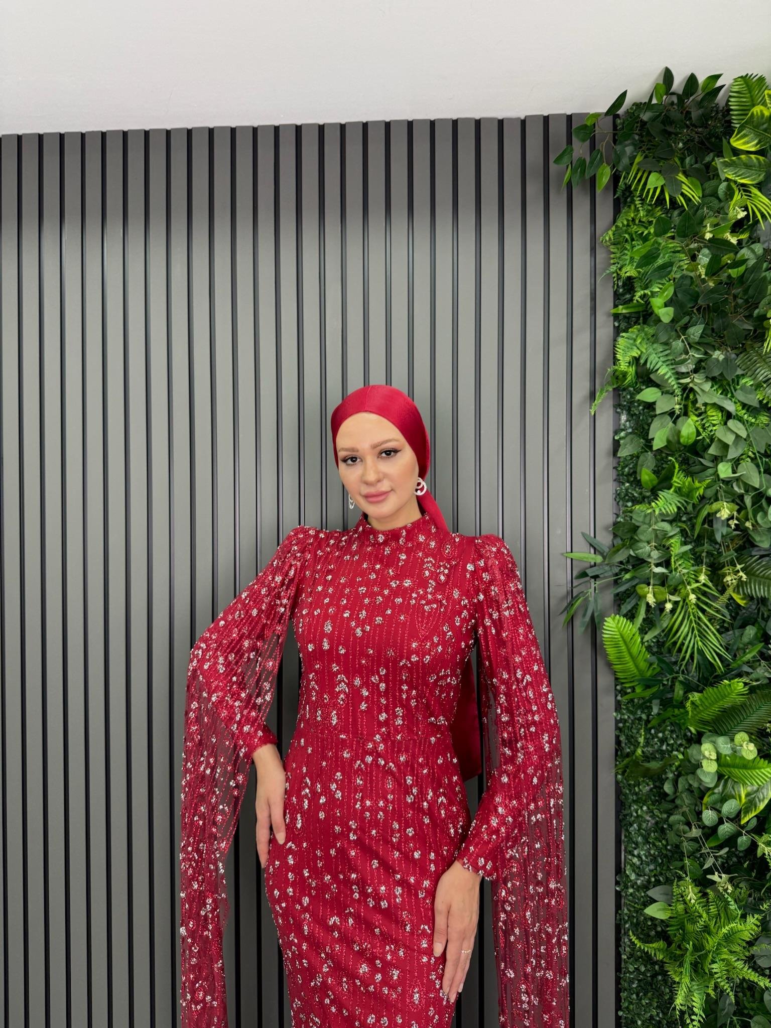 Abiye
Elizan Abiye Bordo