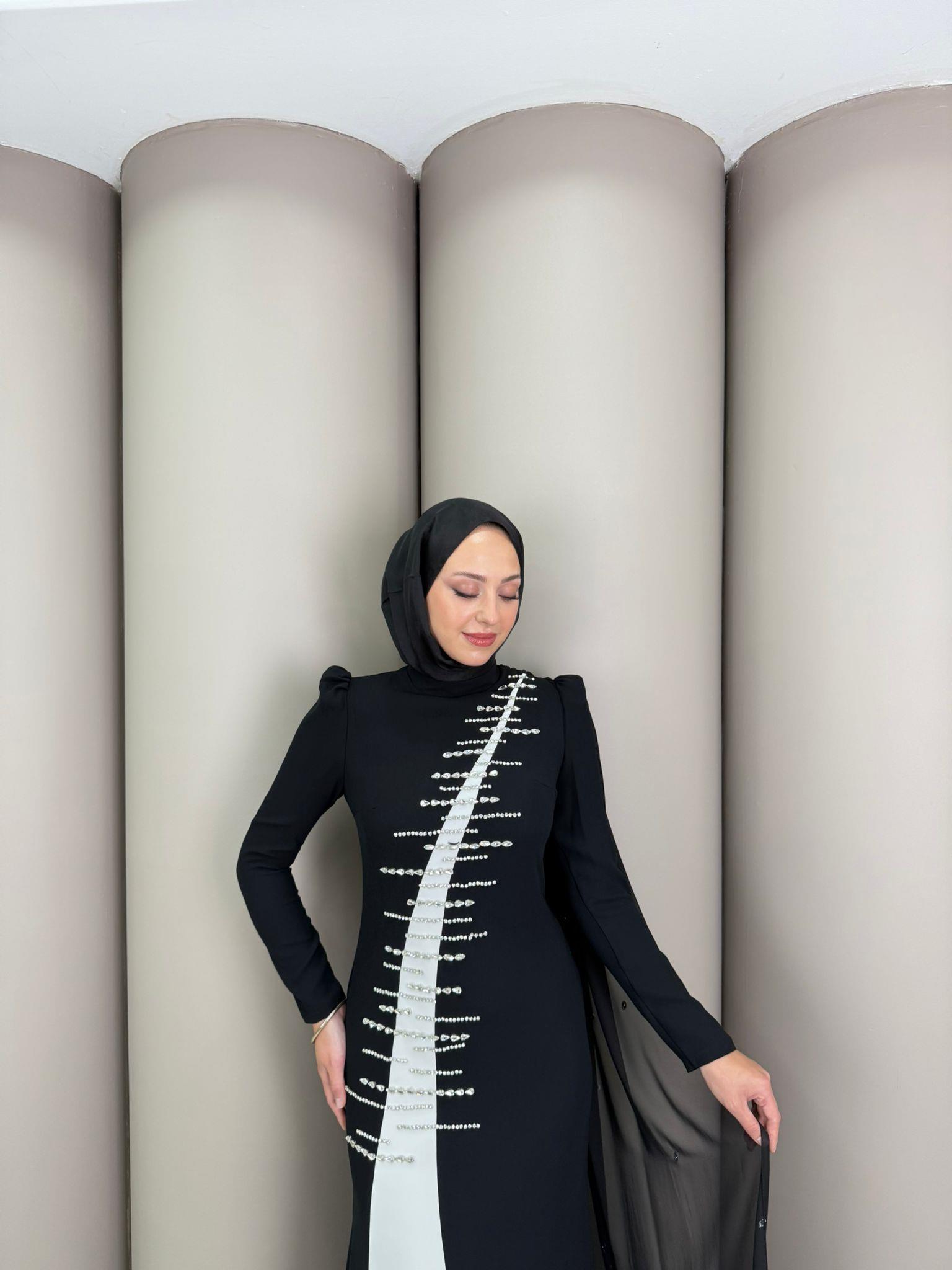 Abiye
Elmas Abiye Siyah