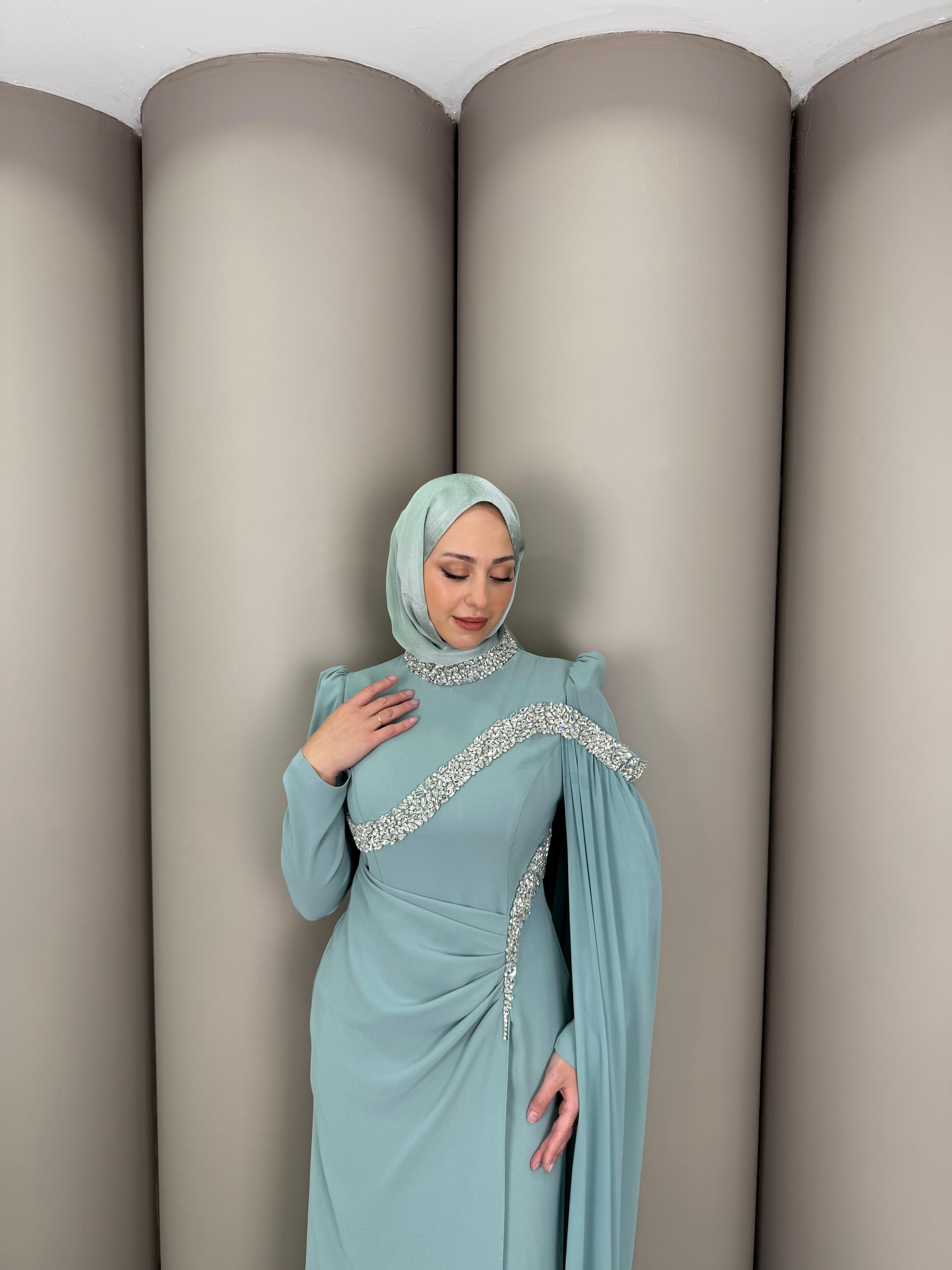 Abiye
Feriha Abiye Mint Yeşil