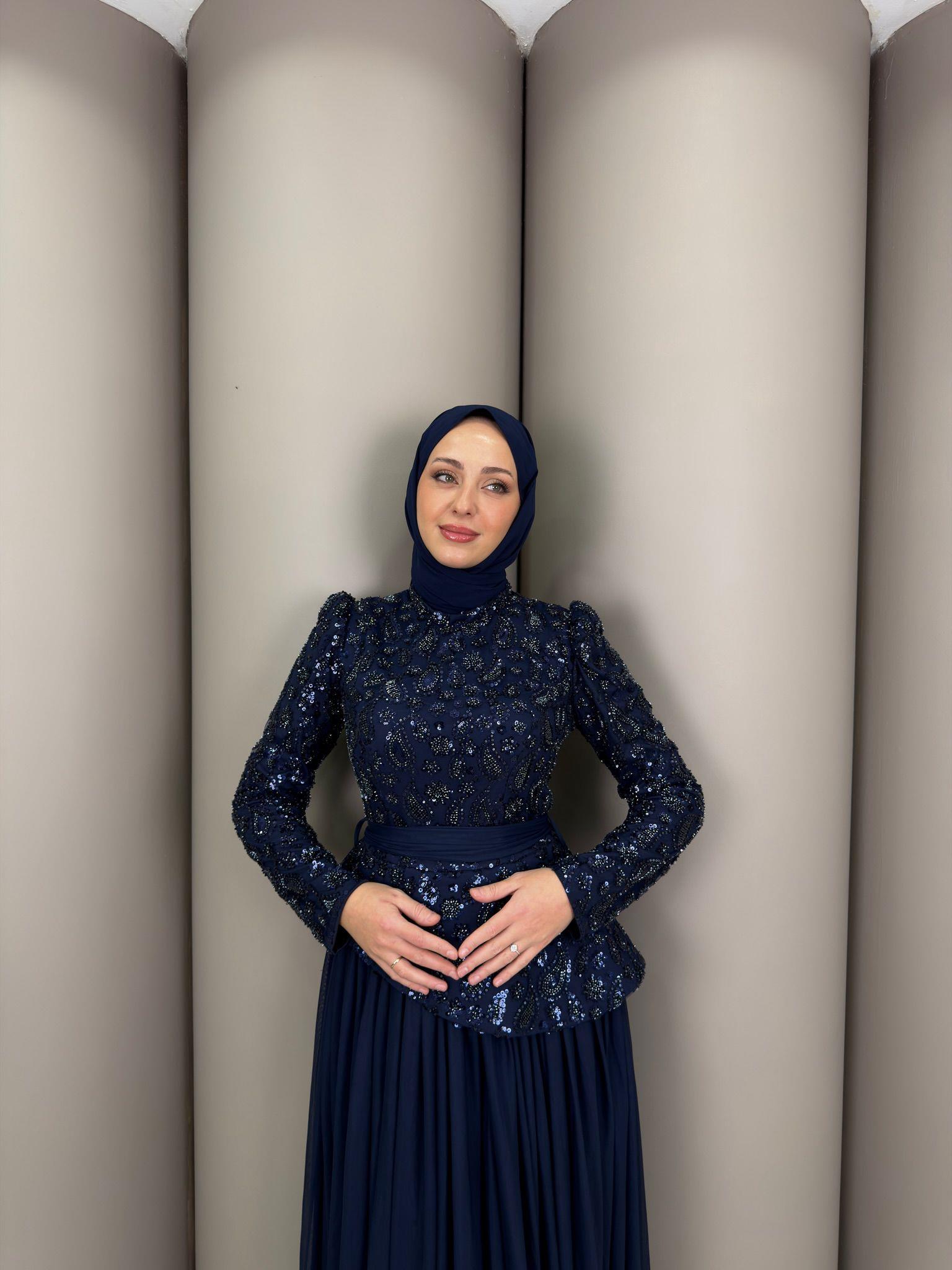 Abiye
Flower Abiye Lacivert