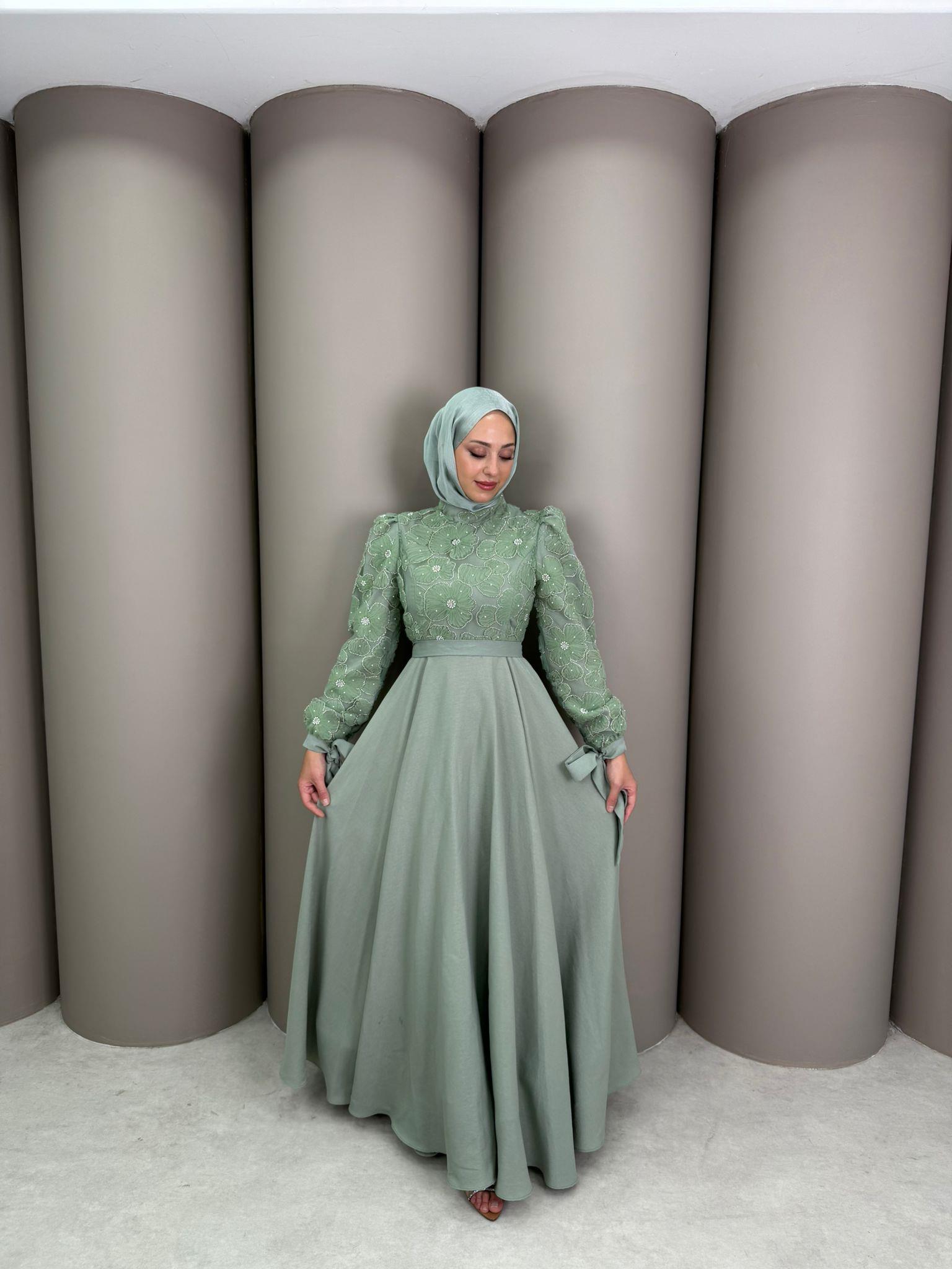 Abiye
Gülru Abiye Mint Yeşil