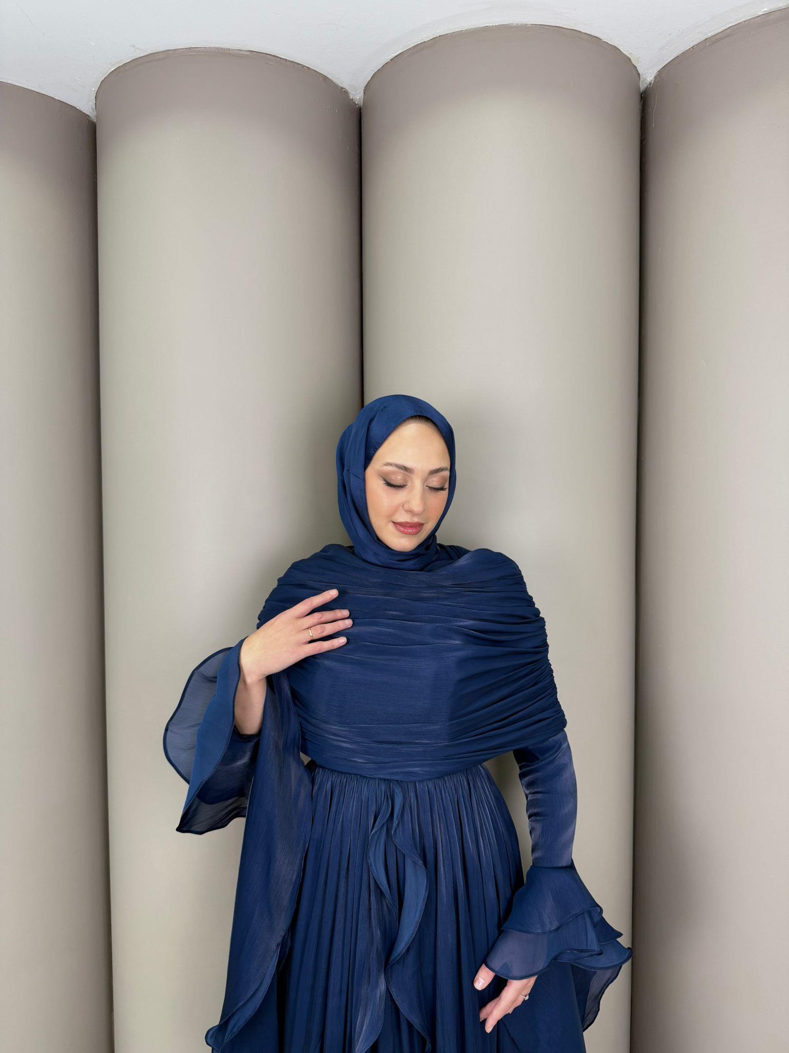 Abiye
Hira Abiye Lacivert