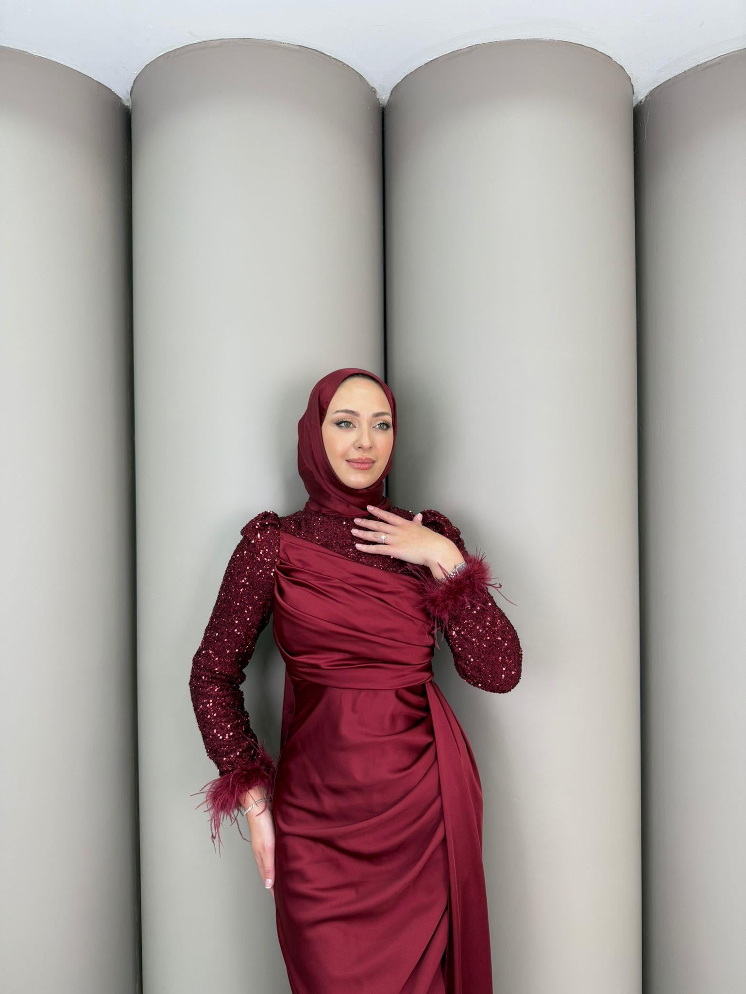 Abiye
Hümeyra Abiye Bordo