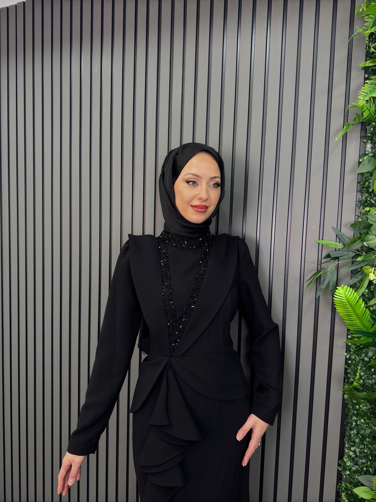 Abiye
İnci Abiye Siyah