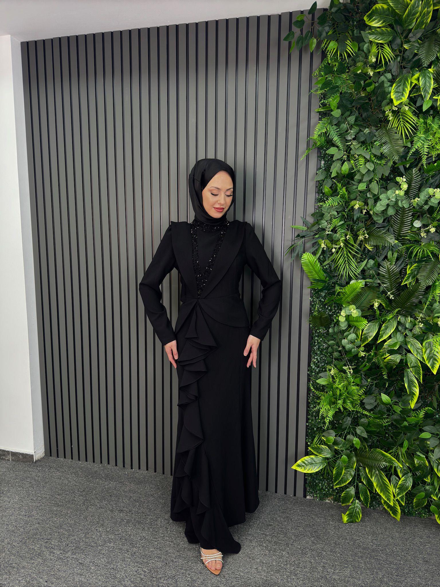 Abiye
İnci Abiye Siyah