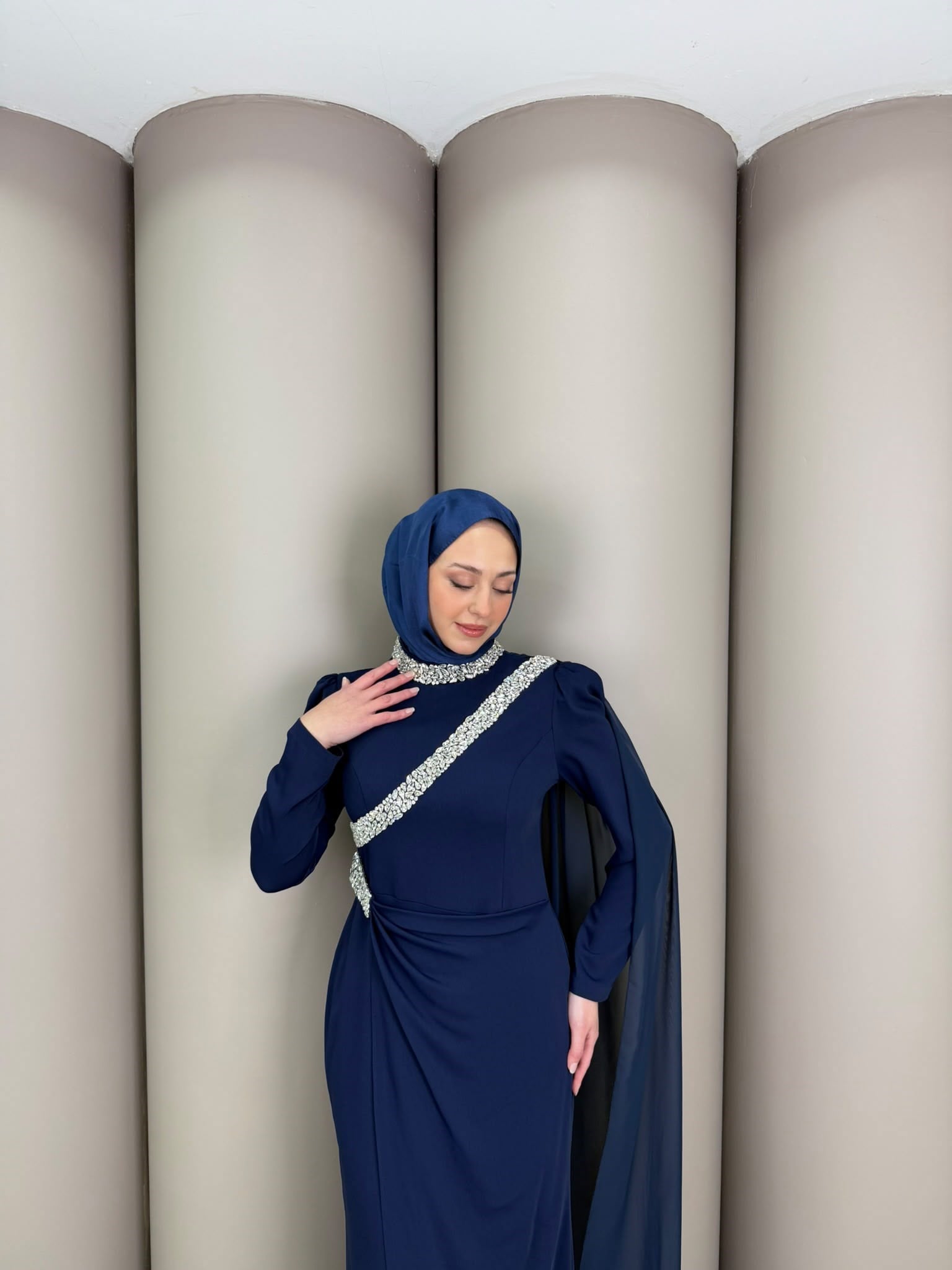 Abiye
Lilium Abiye Lacivert