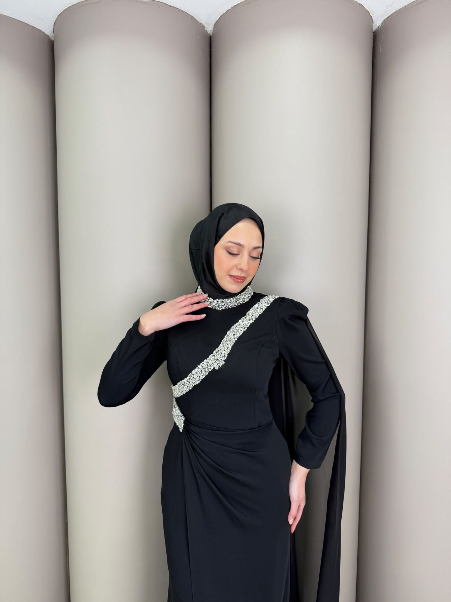 Abiye
Lilium Abiye Siyah