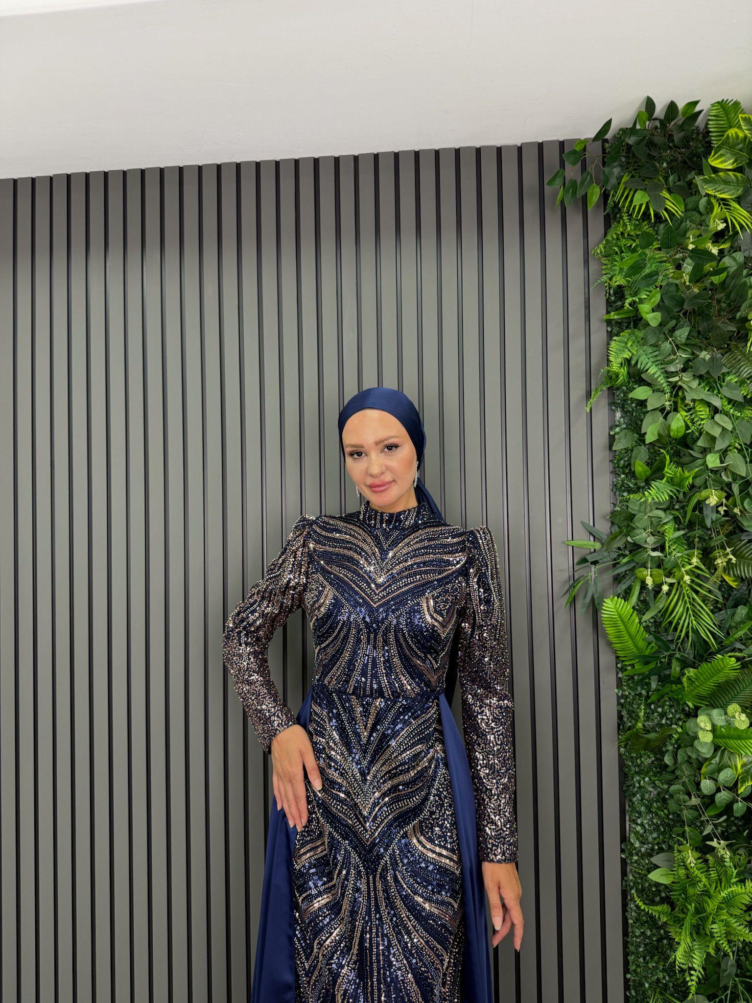 Abiye
Livia Abiye Lacivert