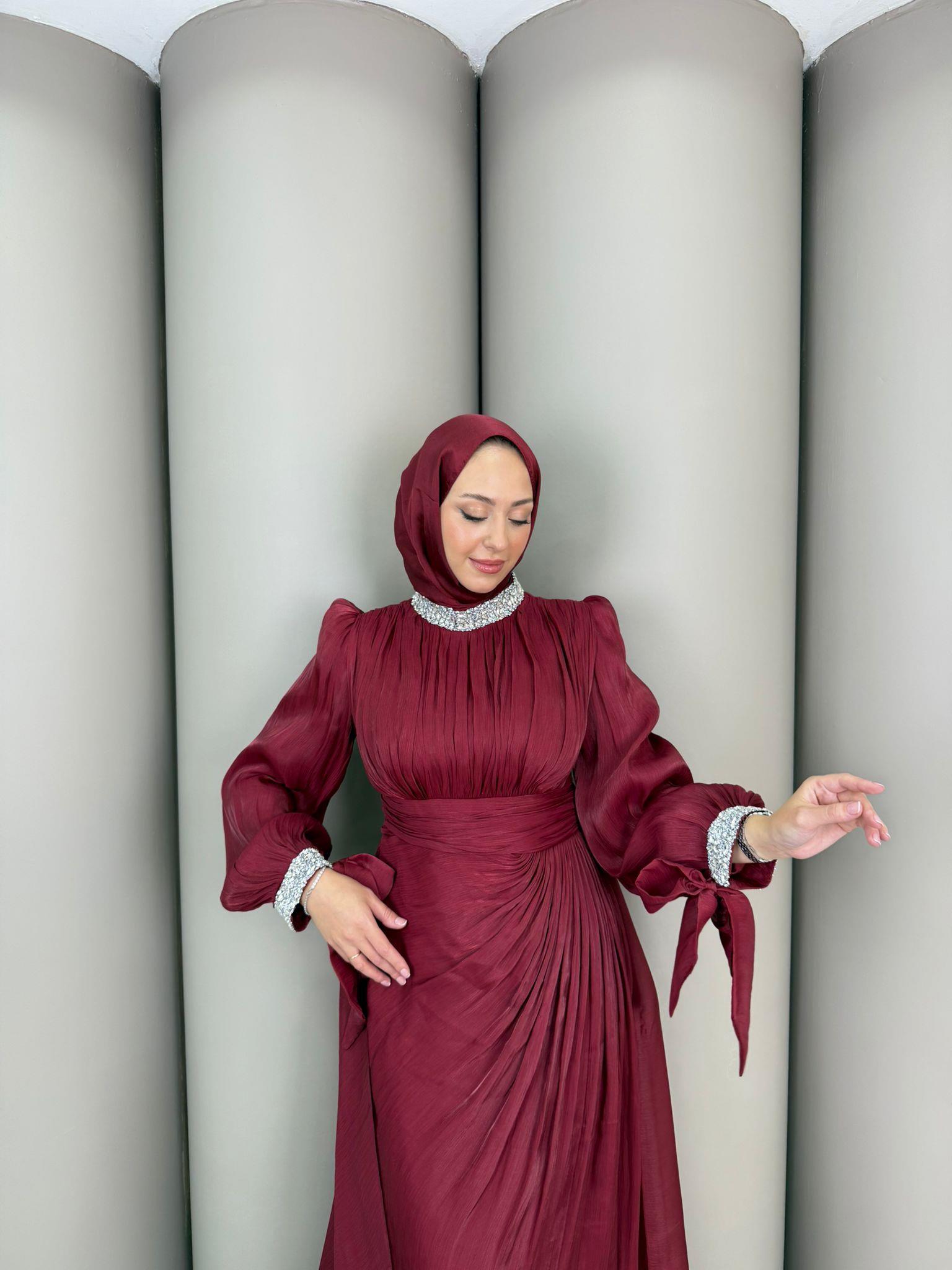 Abiye
Mimoza Abiye Bordo