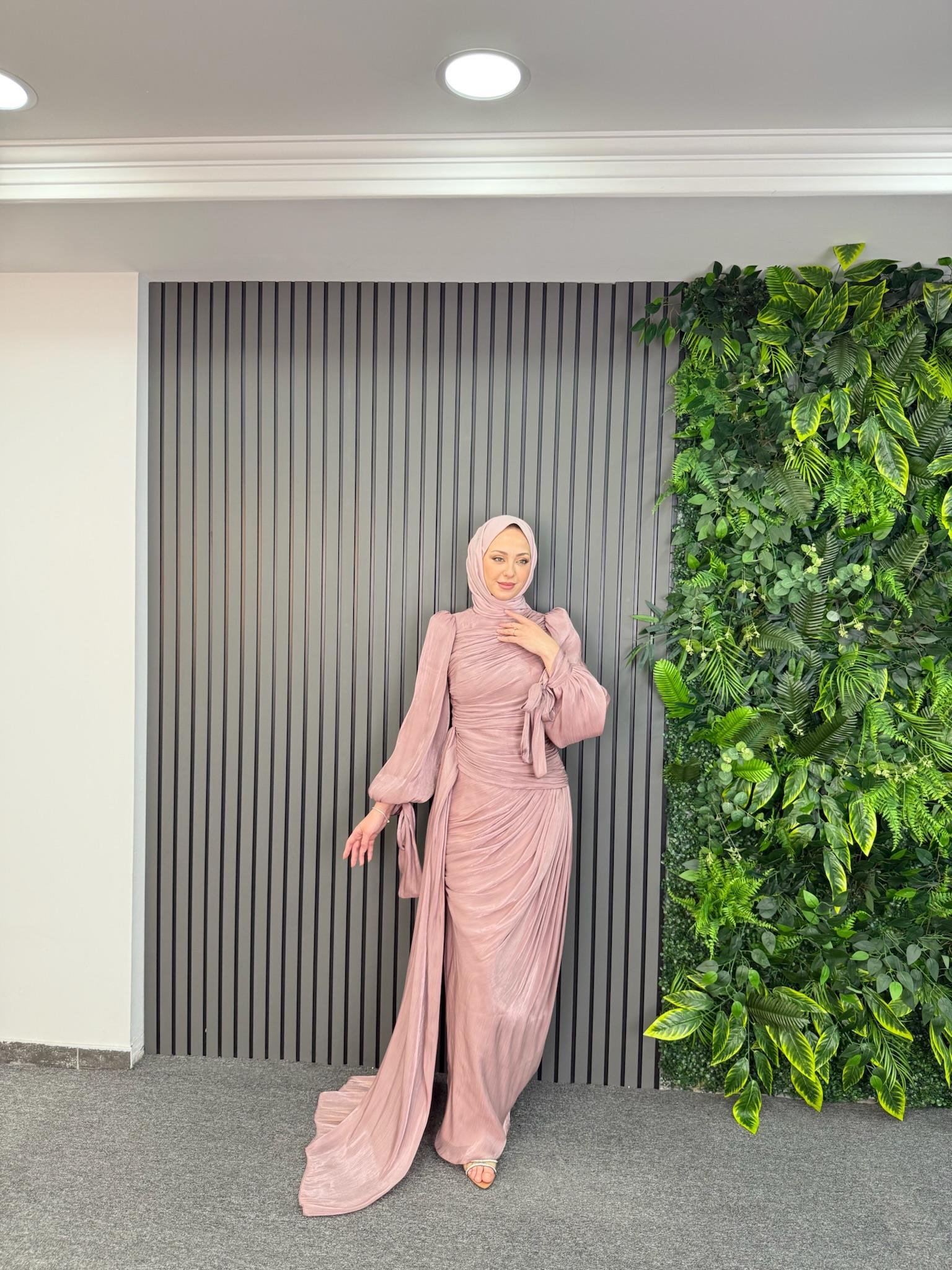 Abiye
Mısra Abiye  Pudra