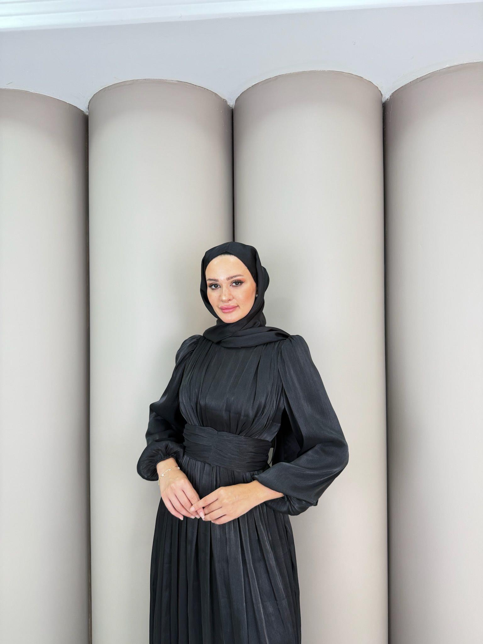 Abiye
Müge Abiye Siyah