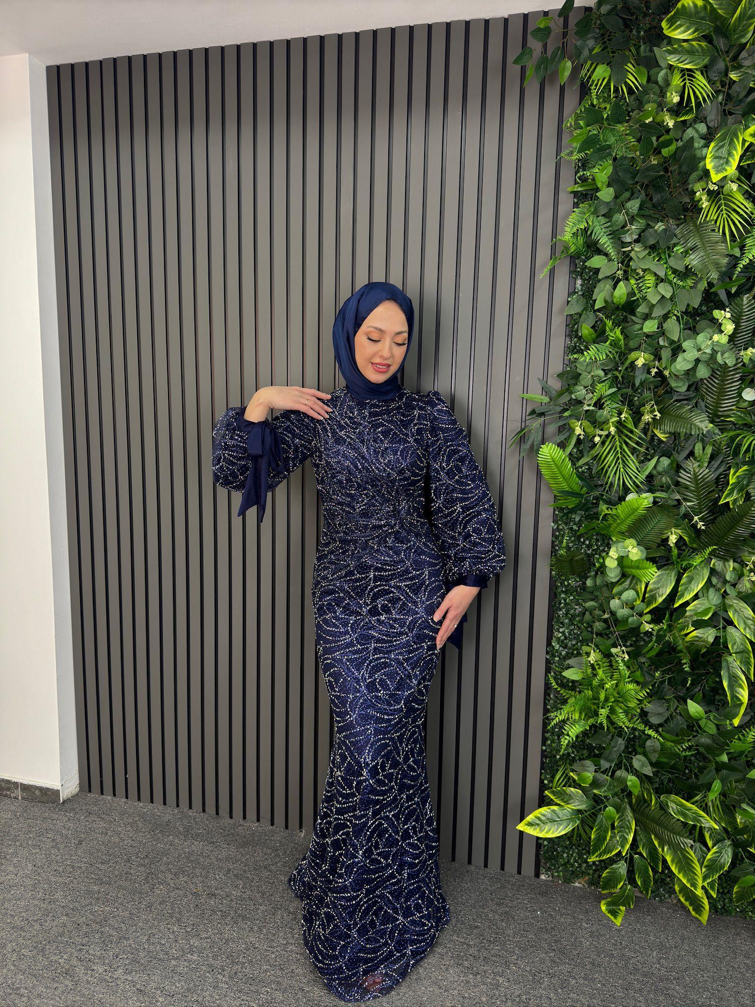 Abiye
Nora Abiye Lacivert