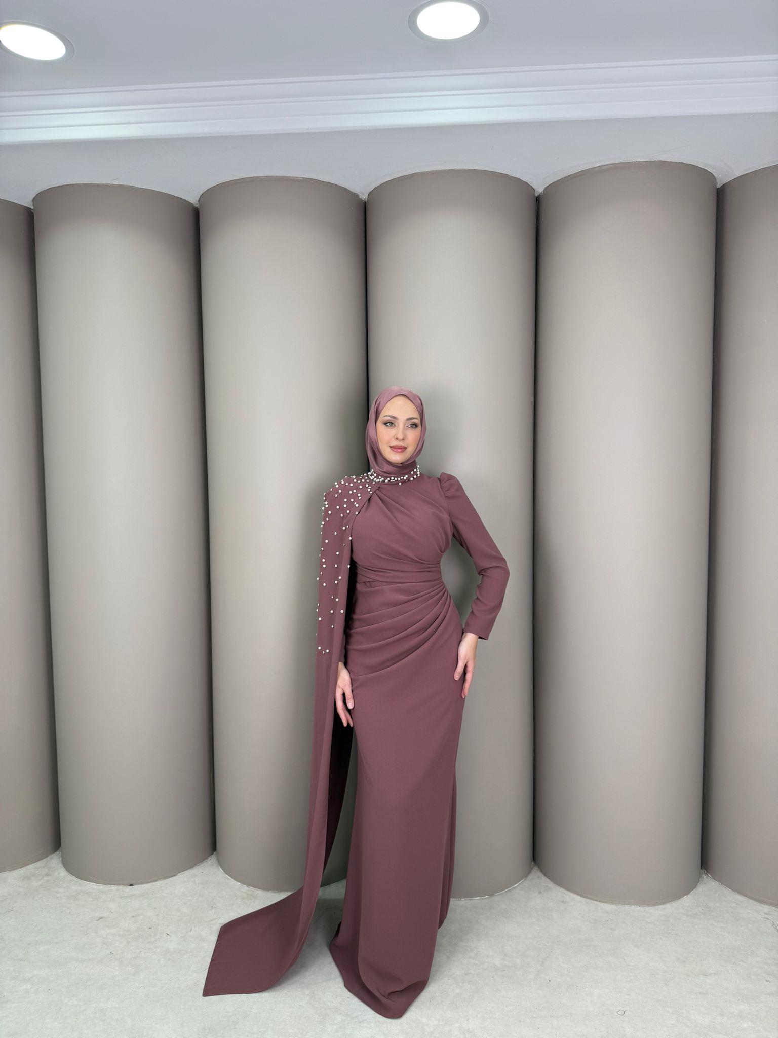 Abiye
Öykü Abiye Gül Kurusu