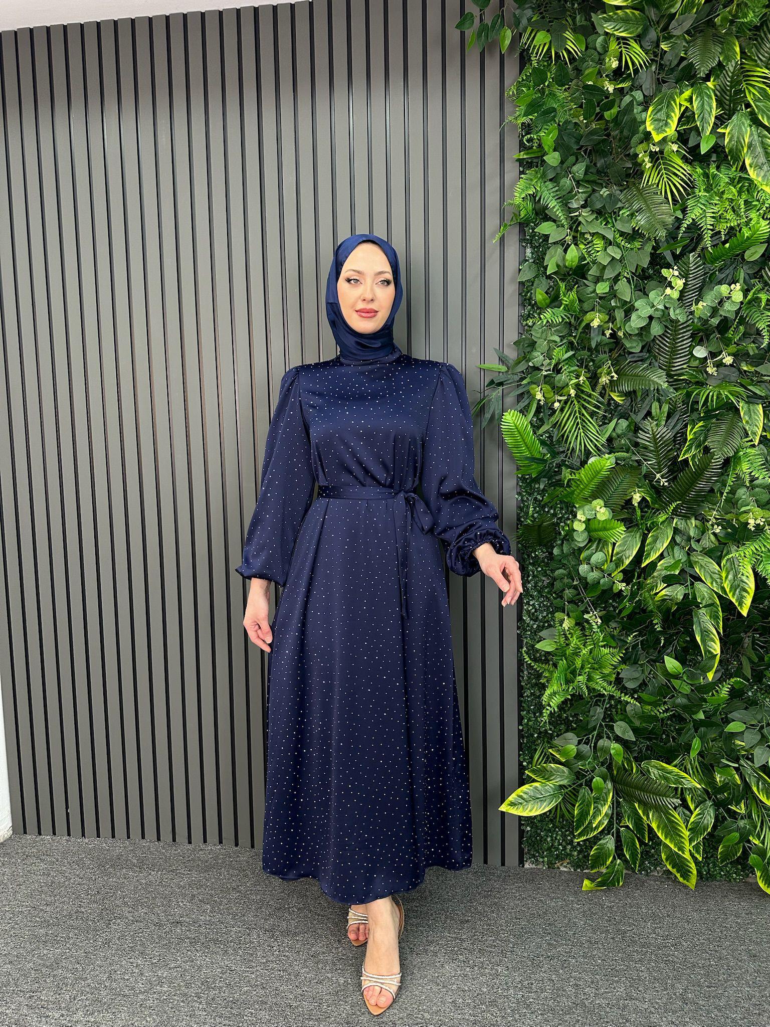 Abiye
Parla Abiye Lacivert