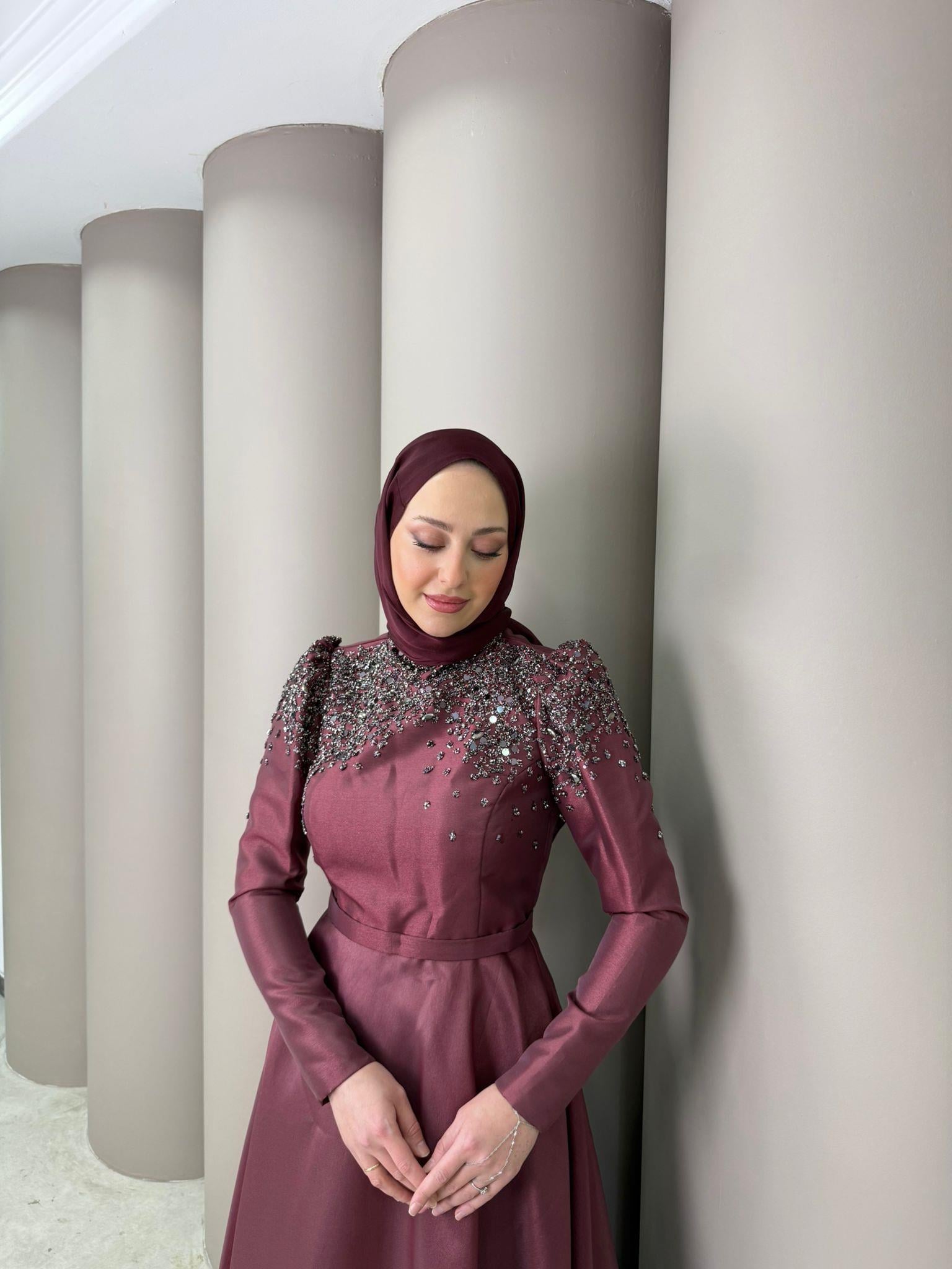 Abiye
Pera Elbise Vişne