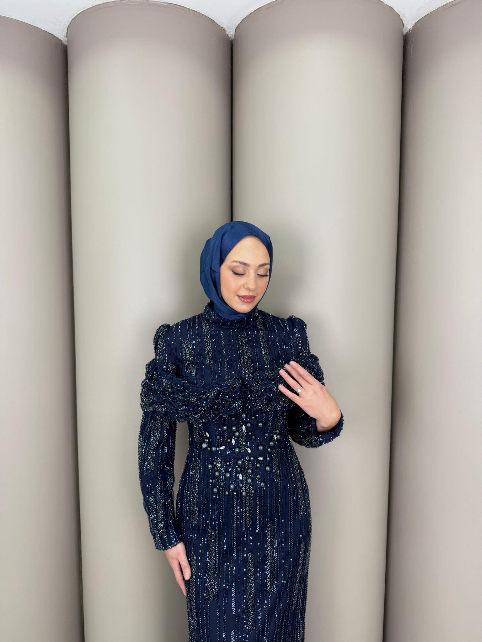 Abiye
Renas Abiye Lacivert