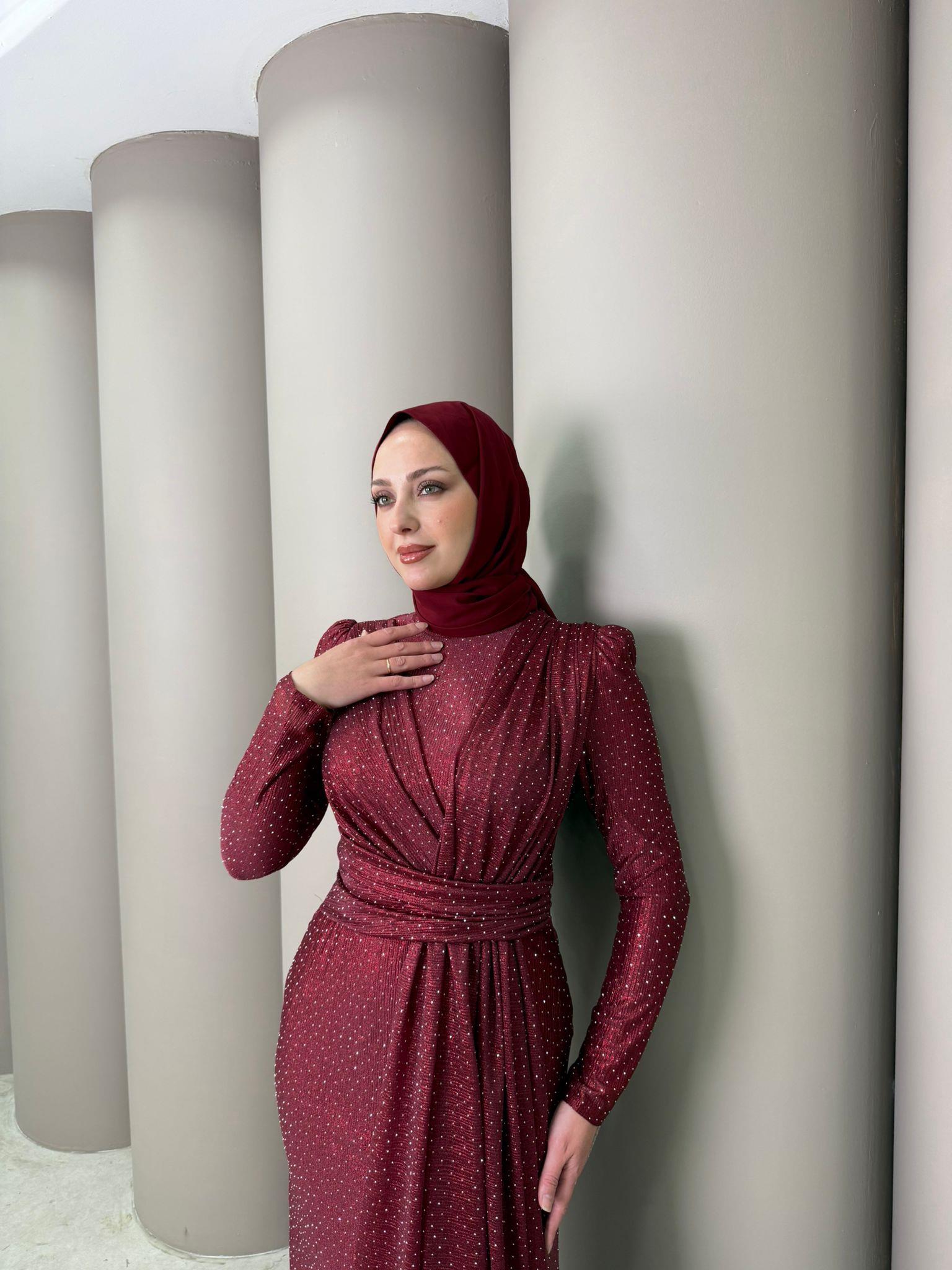Abiye
Seda Abiye Bordo