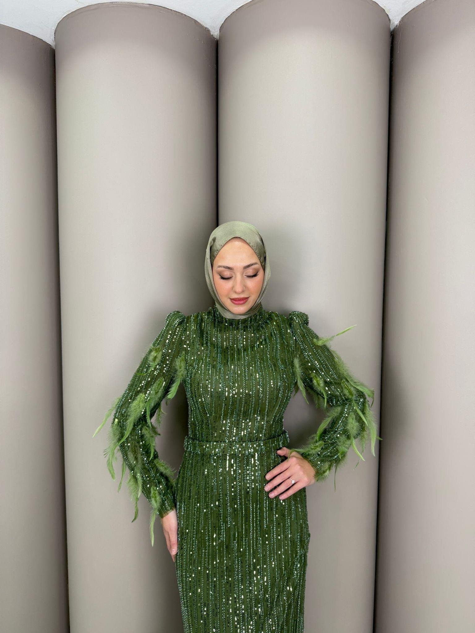 Abiye
Selena Abiye Çağla Yeşil