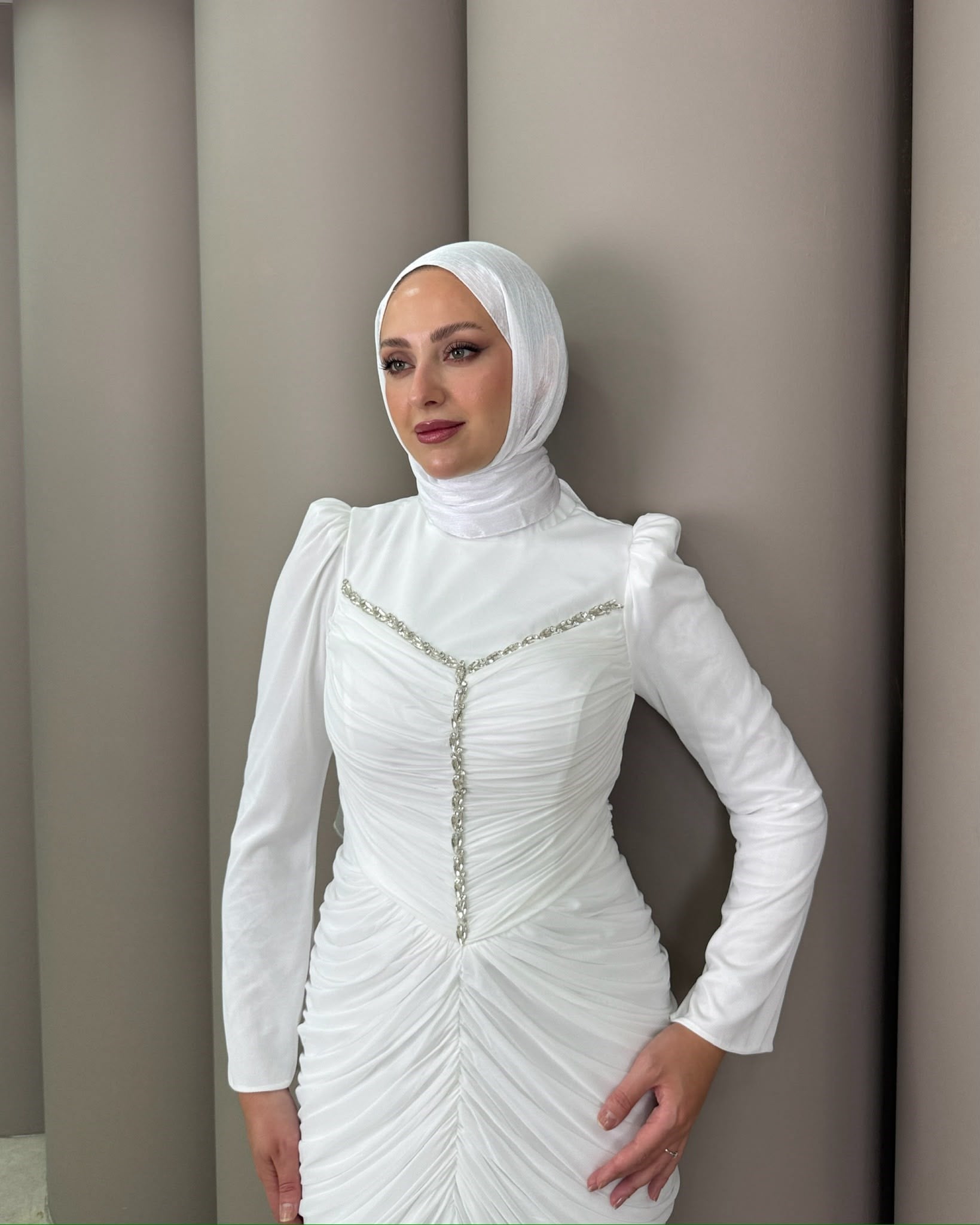 Abiye
Sister Abiye Beyaz