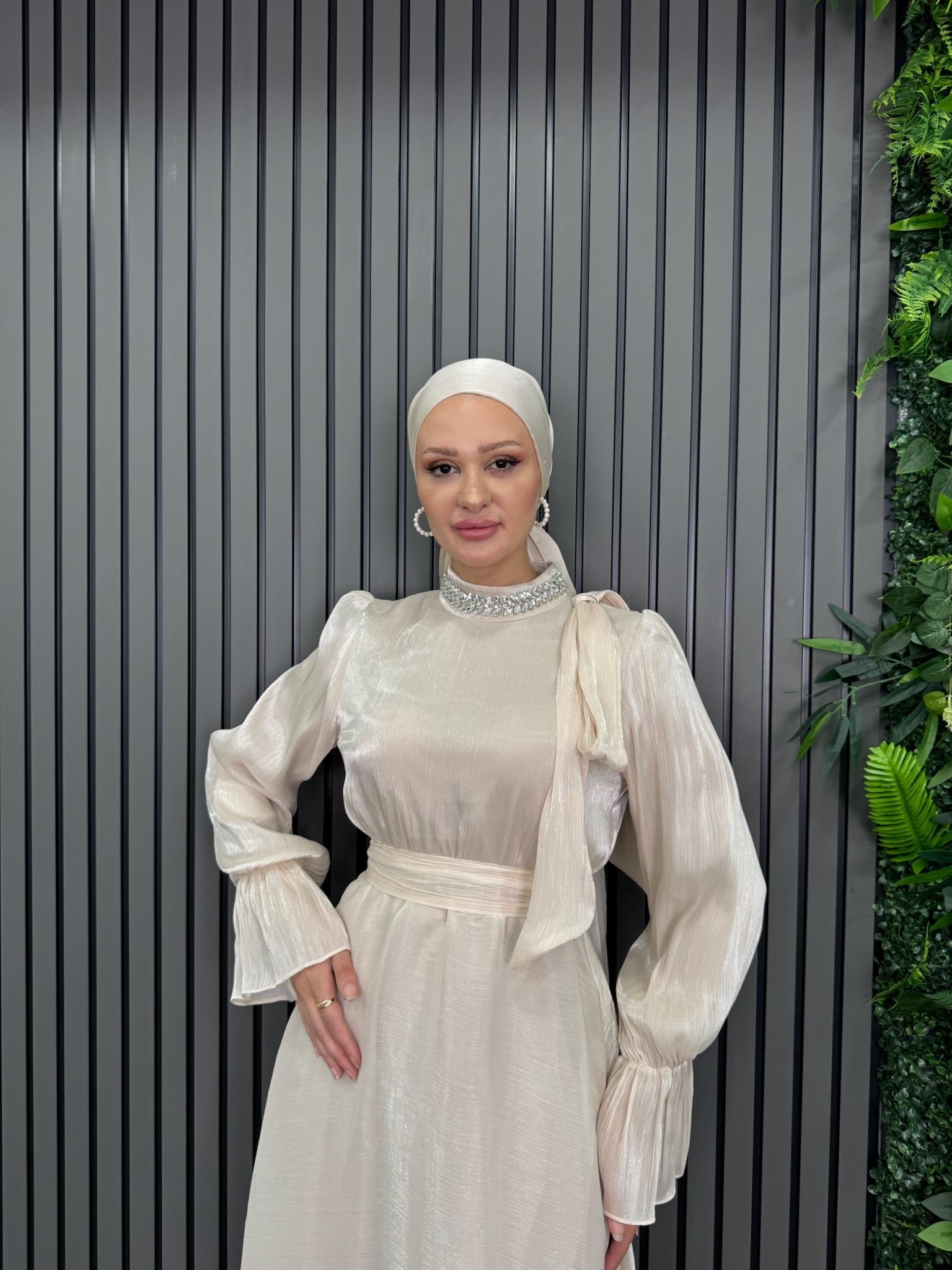 Abiye
Solea Abiye Bej