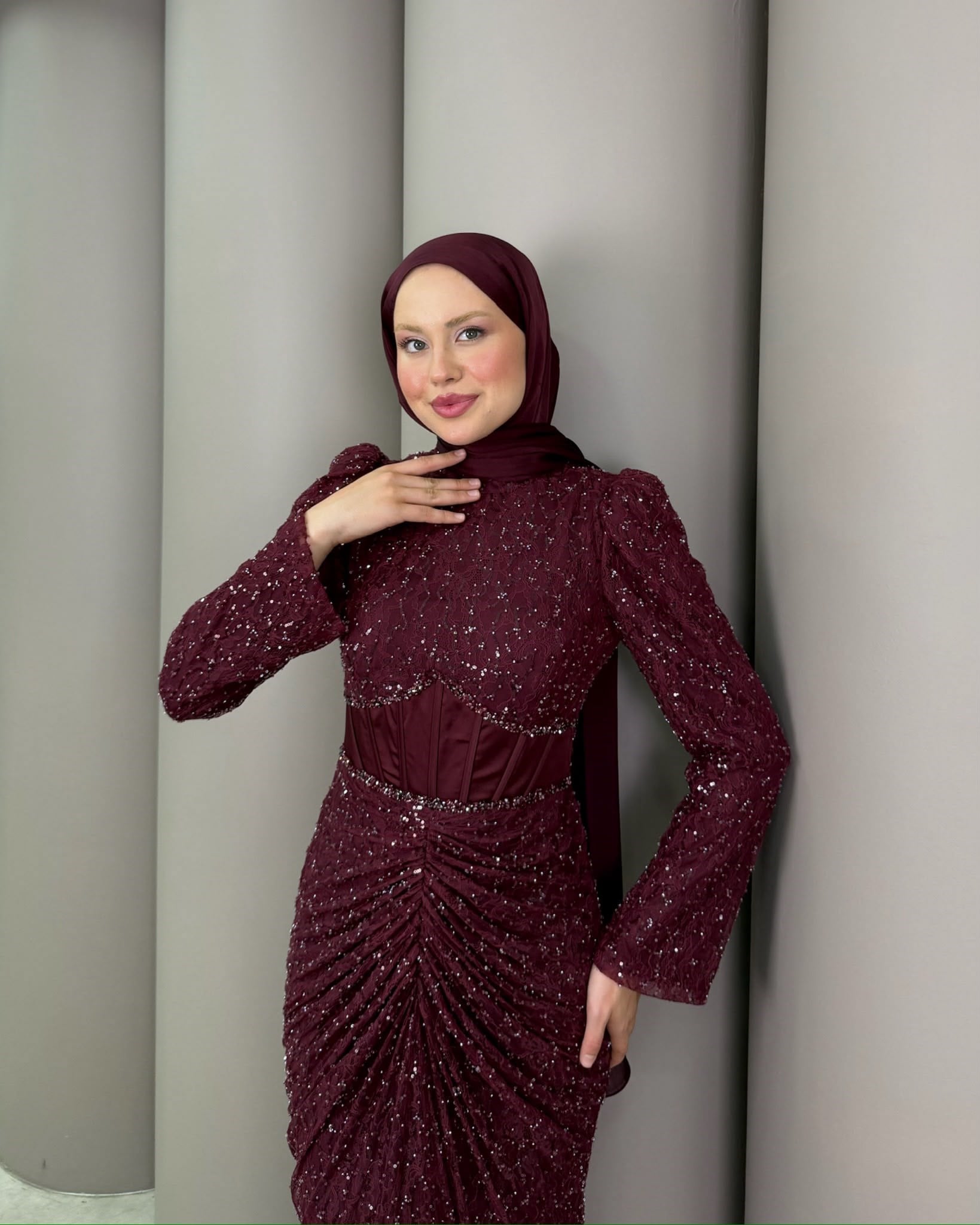 Abiye
Solis Abiye Bordo 