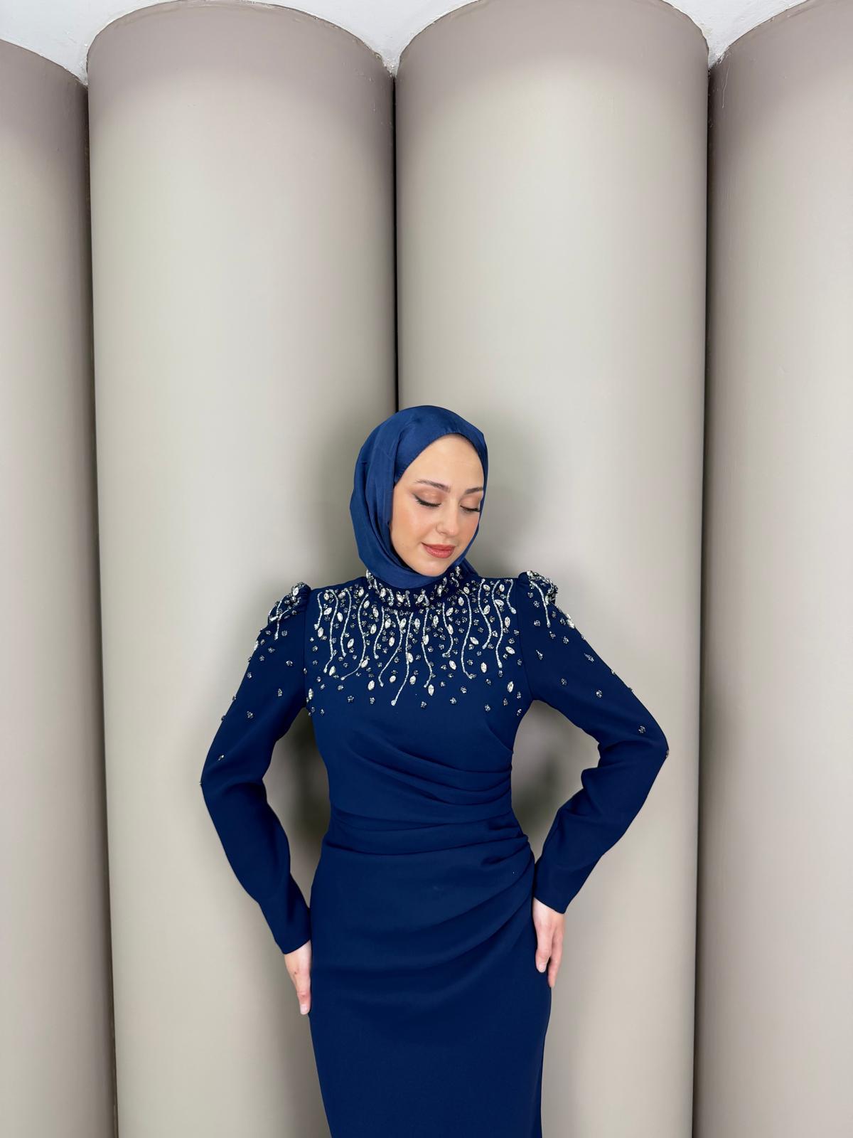 Abiye
Sumru Abiye Lacivert