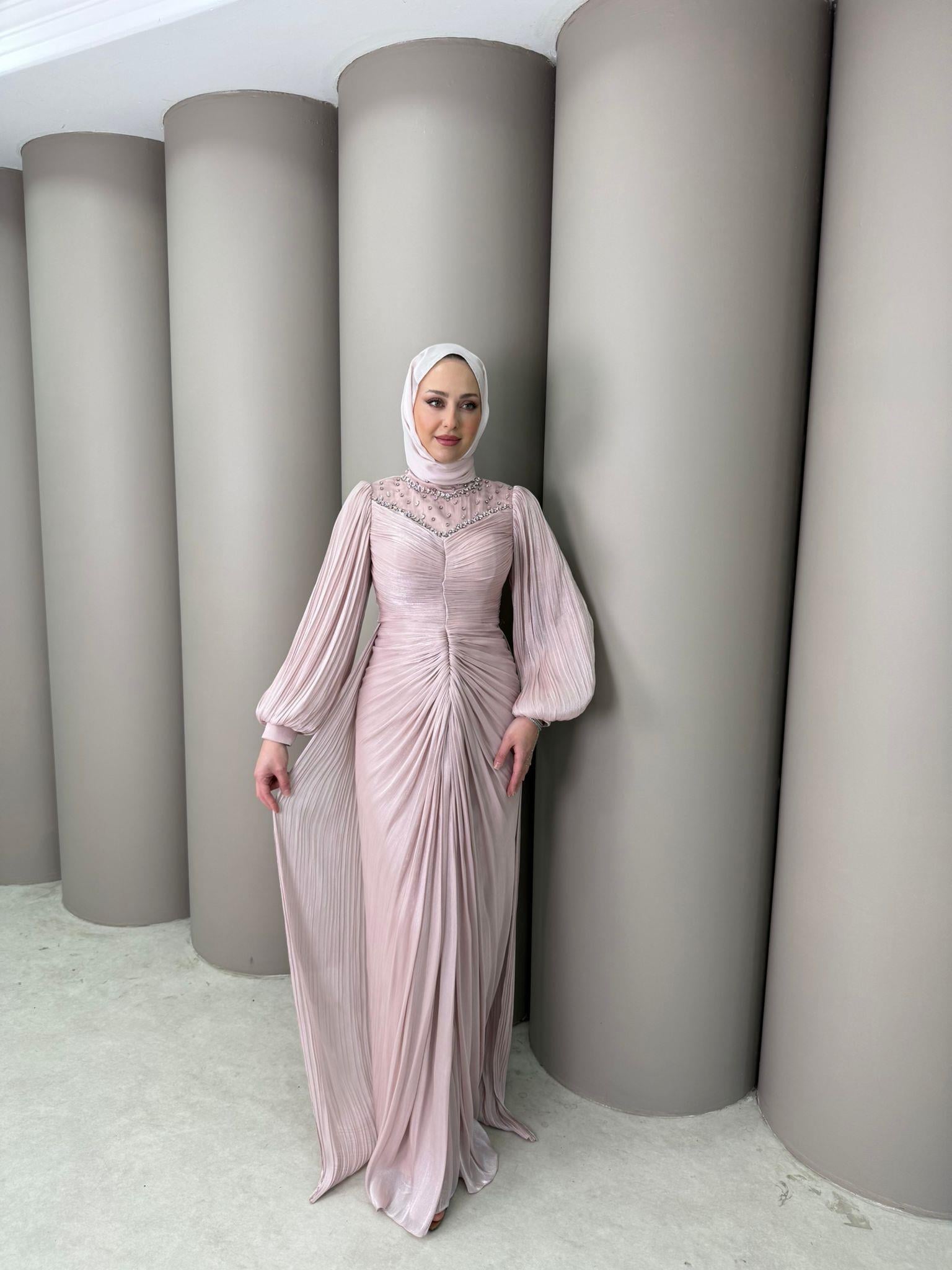 Abiye
Swan Abiye Pudra