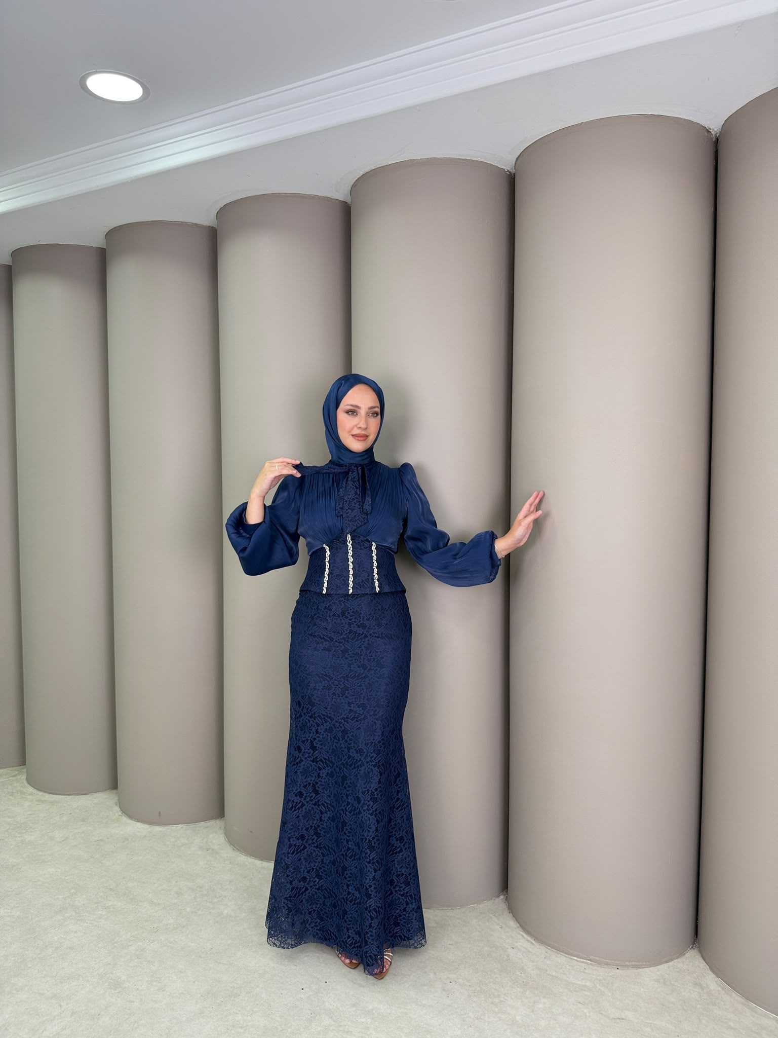 Abiye
Velvet Abiye Lacivert