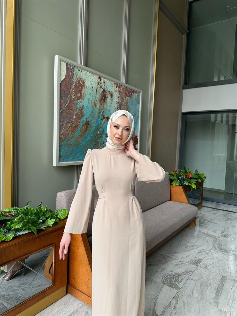 Elbise
Kendinden Kemerli Elbise Taş