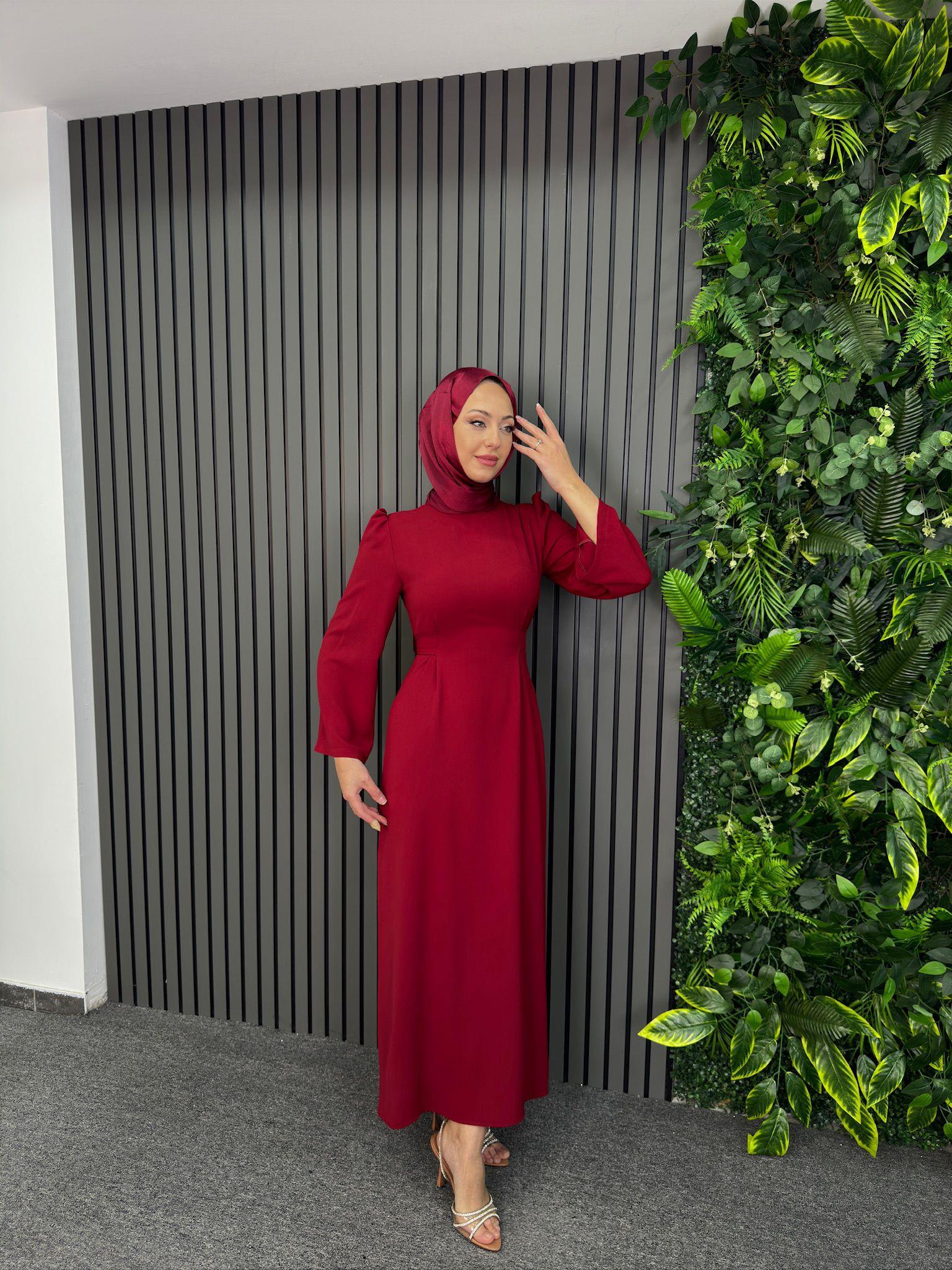 Elbise
Kendinden Kemerli Elbise Bordo