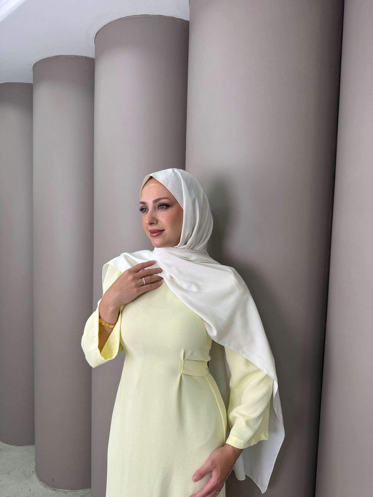 Elbise
Kendinden Kemerli Elbise Sarı 