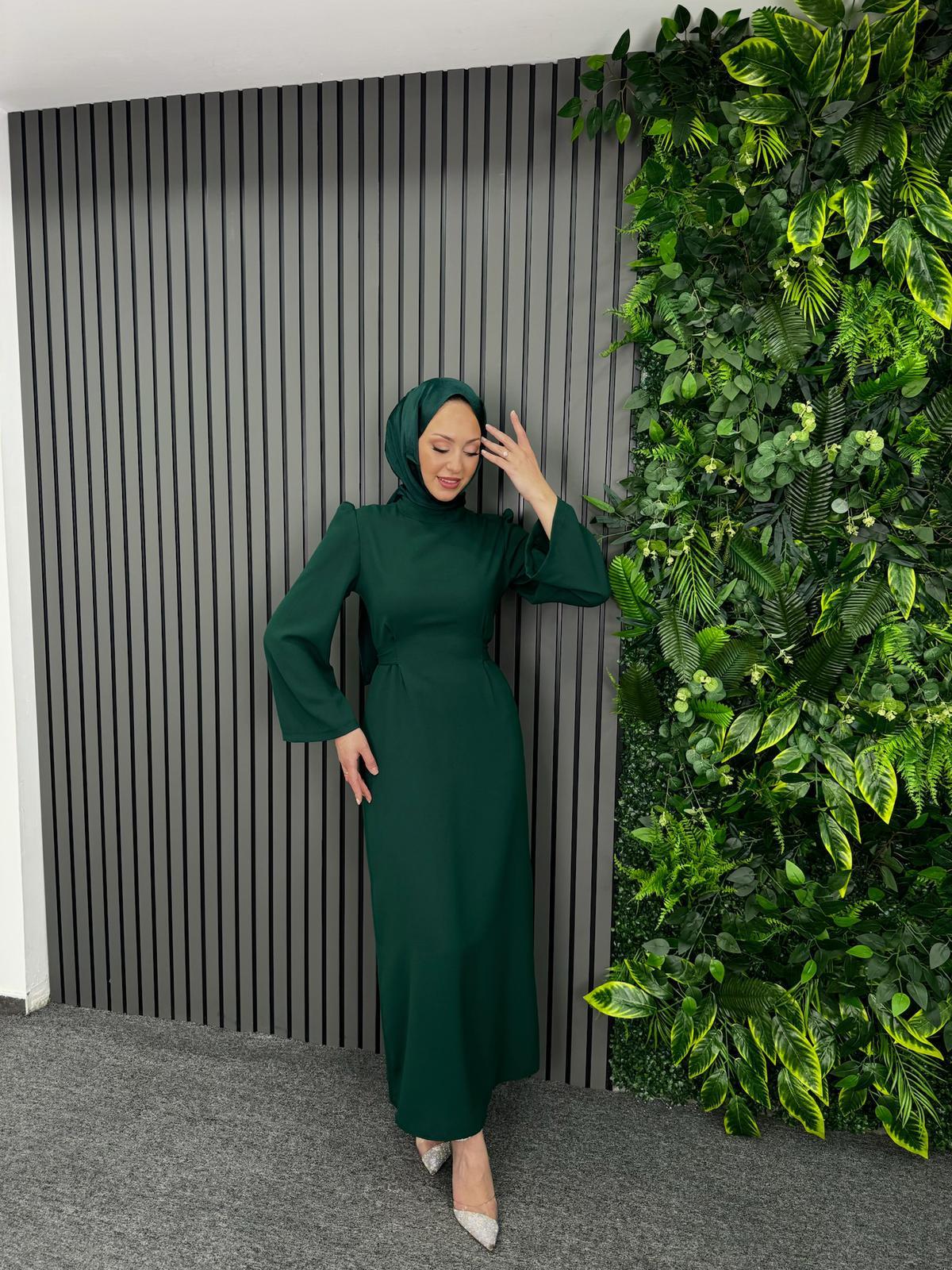 Elbise
Kendinden Kemerli Elbise Zümrüt Yeşili